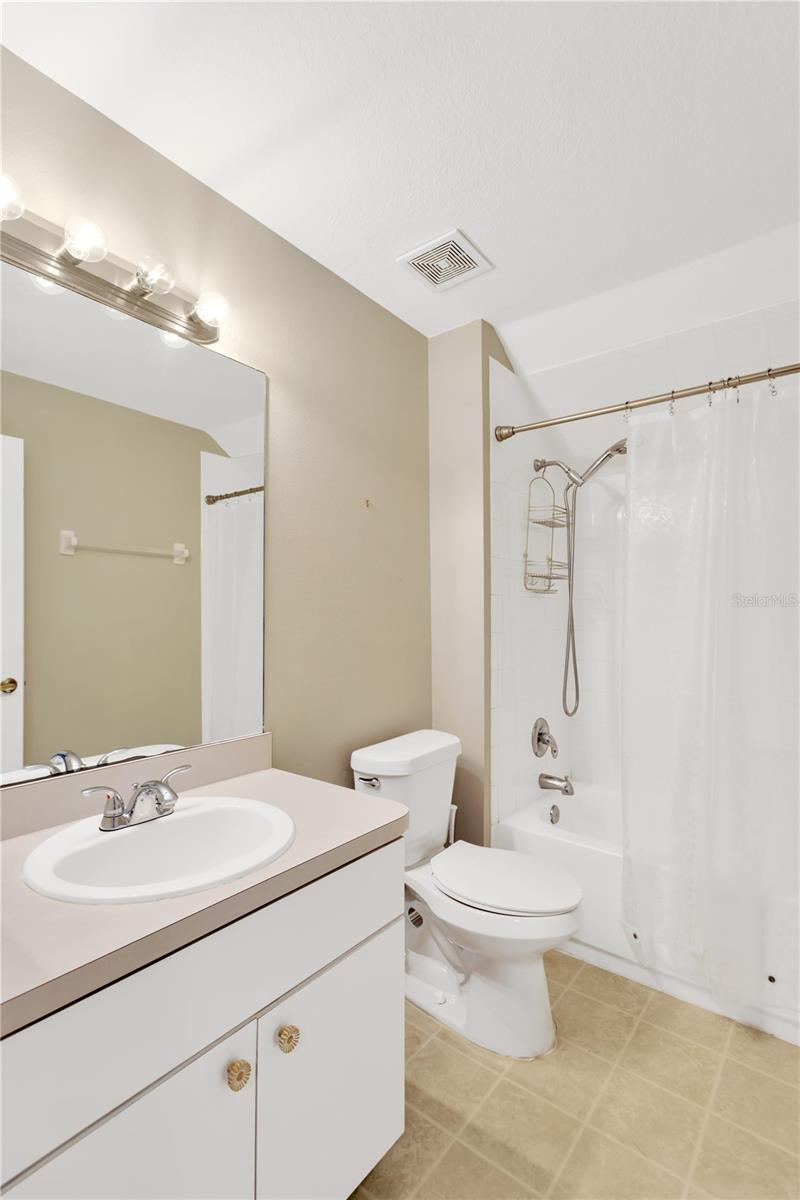 10814 NEWBRIDGE DR — photo 23