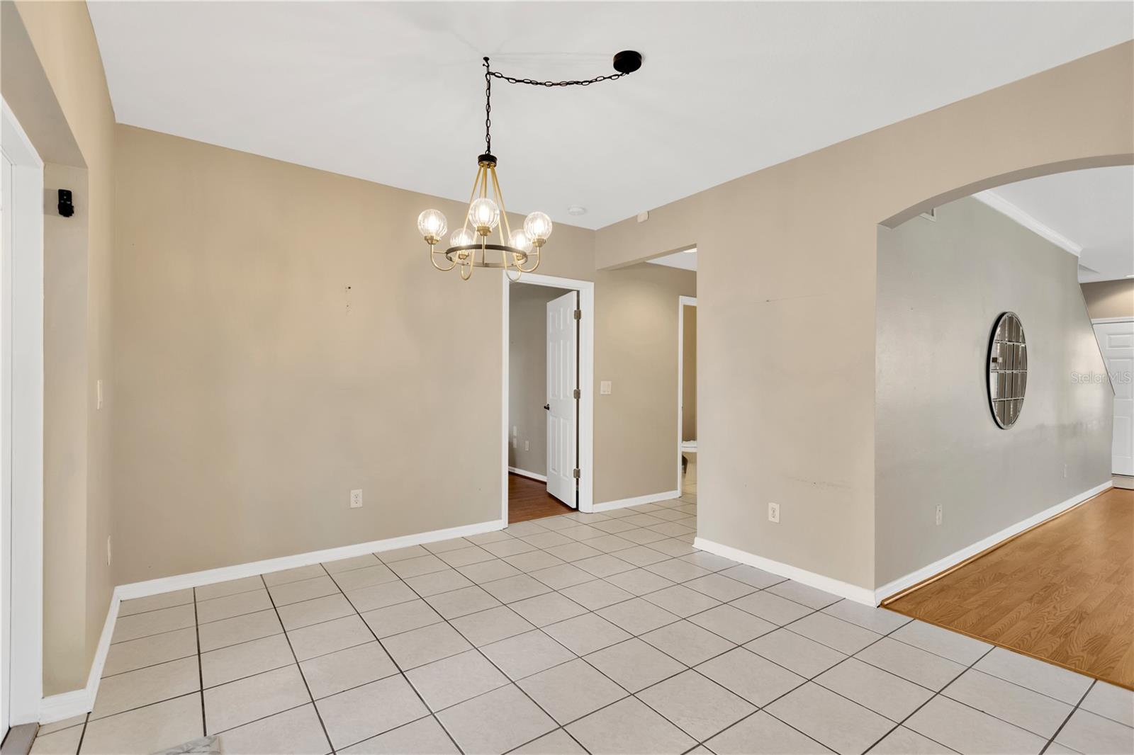 10814 NEWBRIDGE DR — photo 10