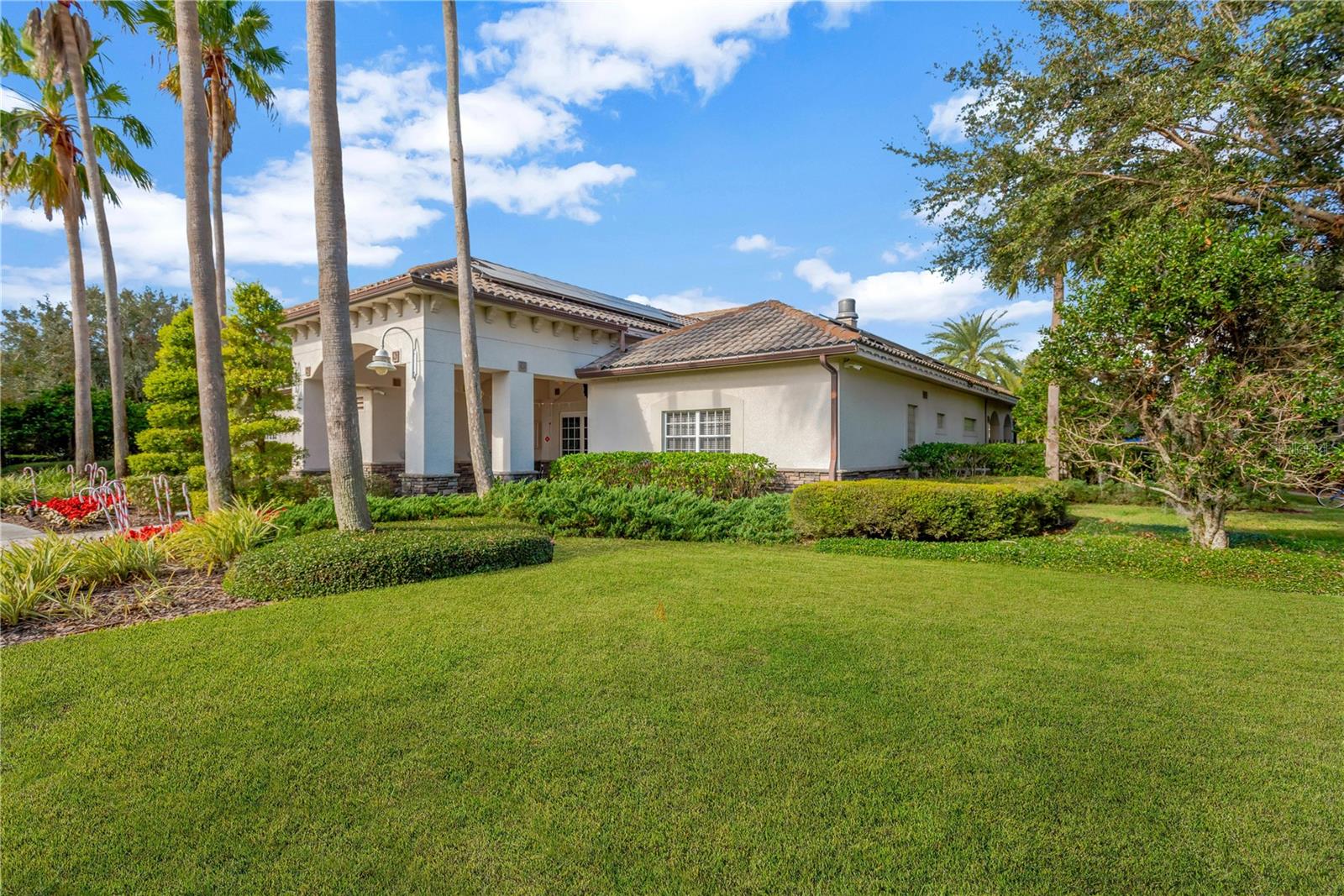 10814 NEWBRIDGE DR — photo 34
