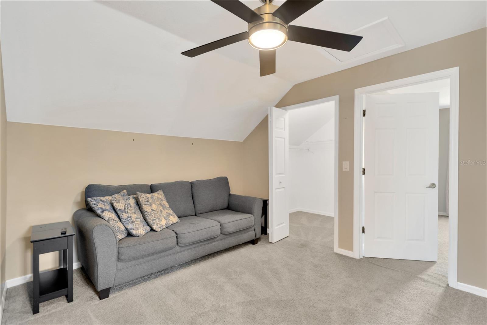 10814 NEWBRIDGE DR — photo 16