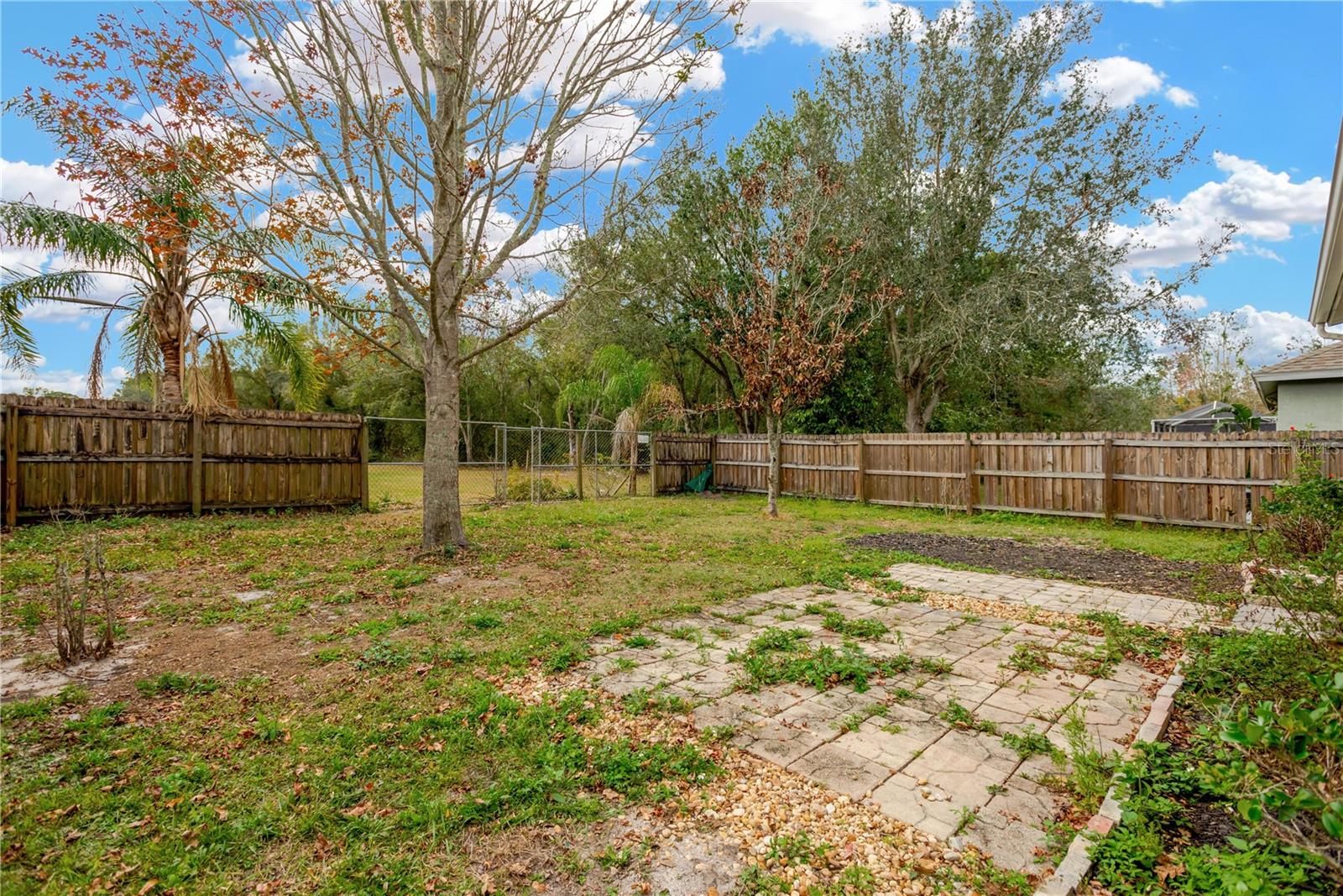 10814 NEWBRIDGE DR — photo 26