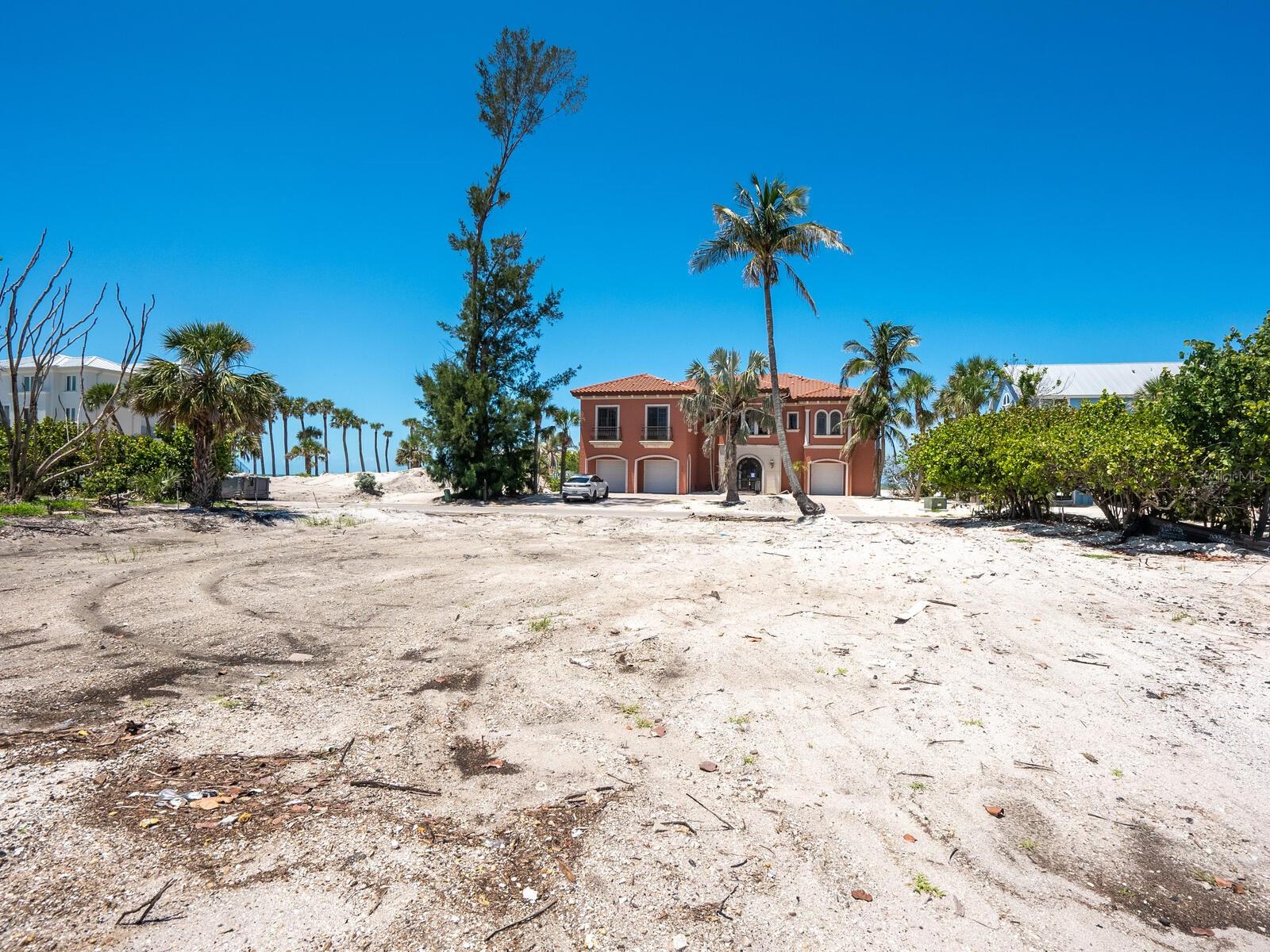 6549 GULF OF MEXICO DR — photo 13