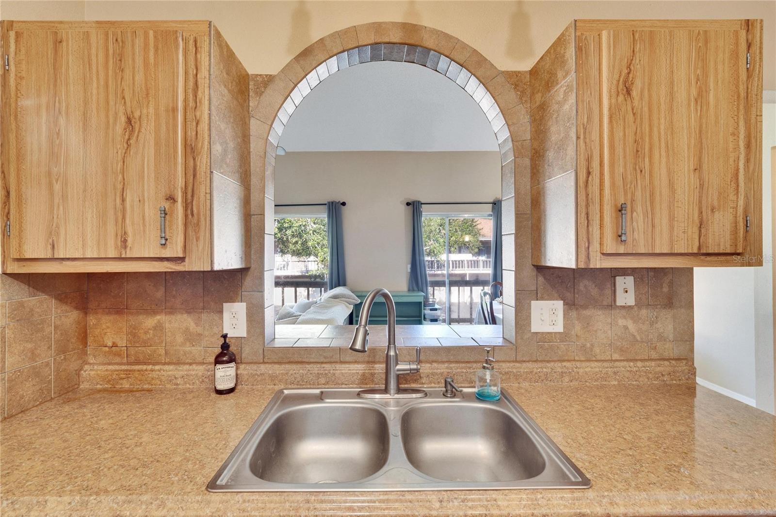 1849 BOUGH AVE #D — photo 9