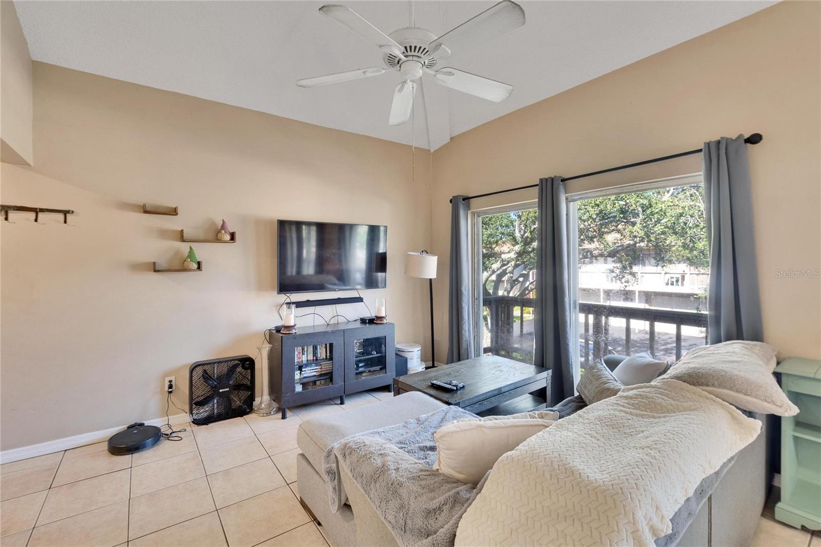 1849 BOUGH AVE #D — photo 14