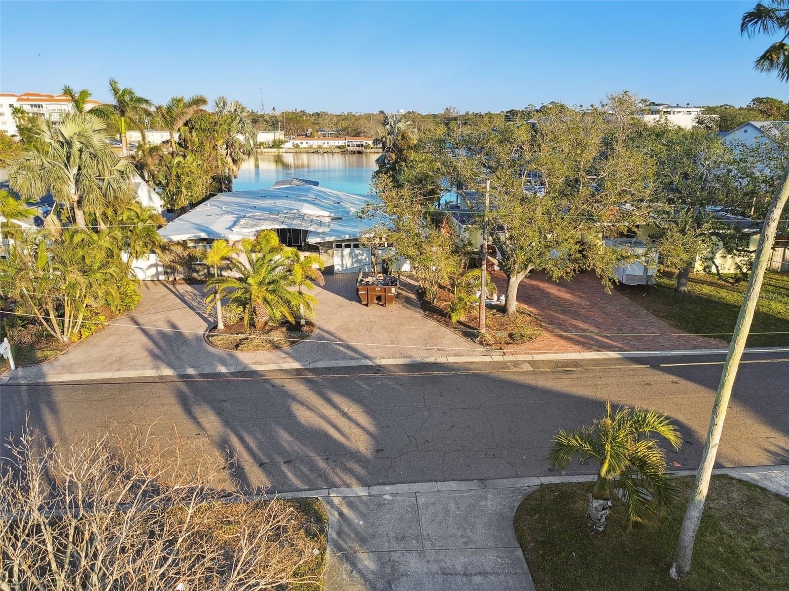 1836 VENETIAN POINT DR — photo 43