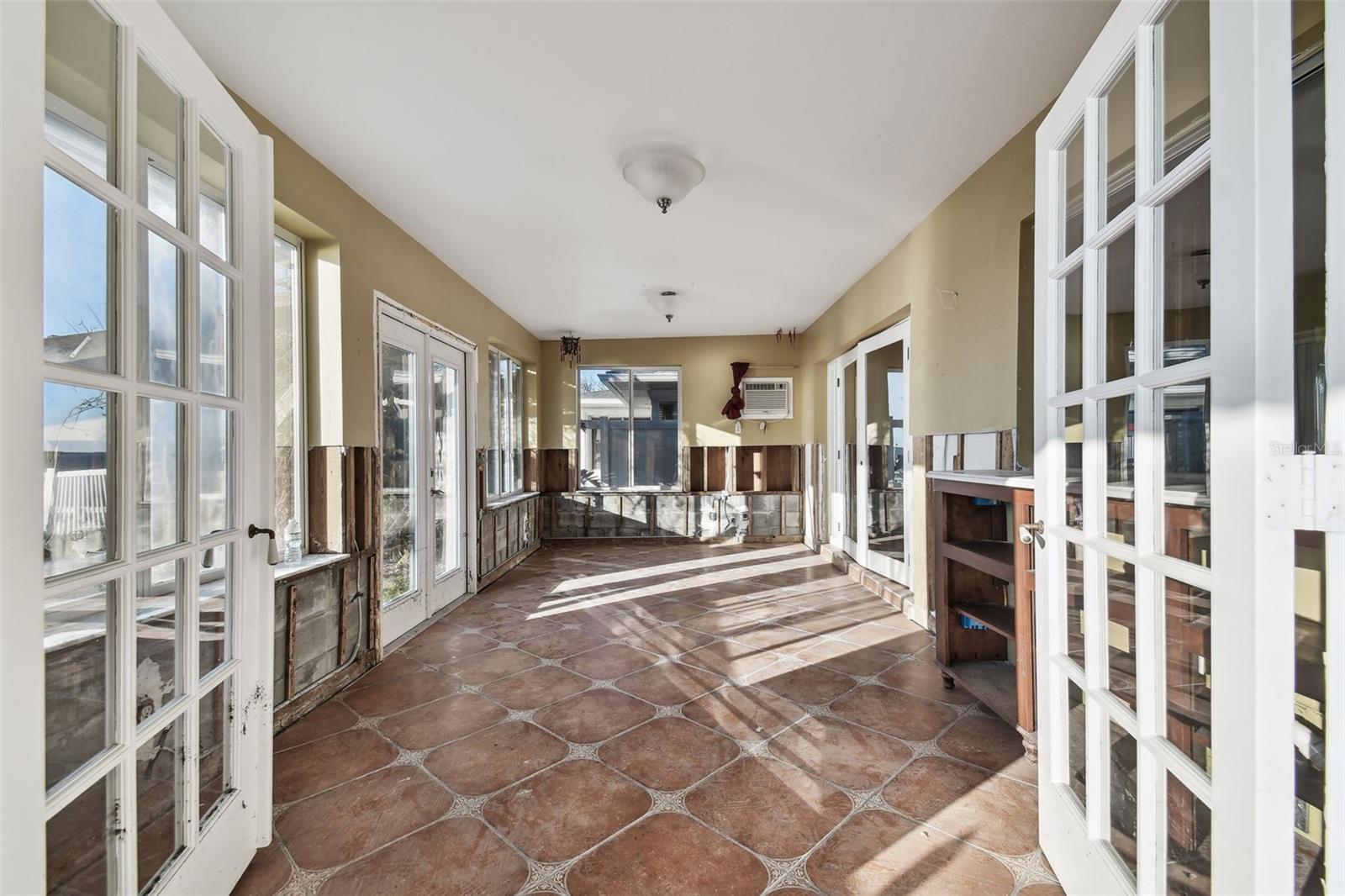 1836 VENETIAN POINT DR — photo 10