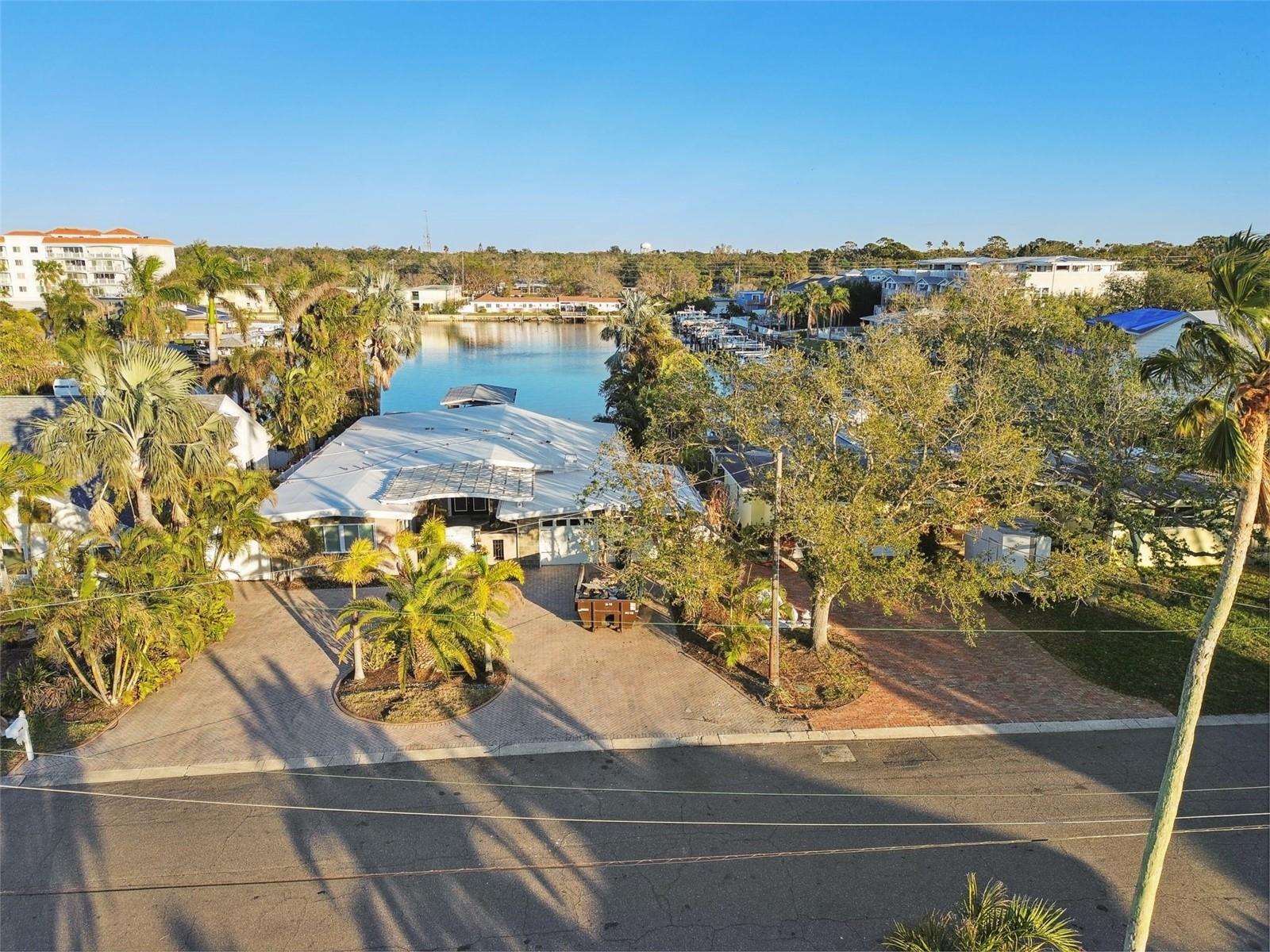 1836 VENETIAN POINT DR — photo 44