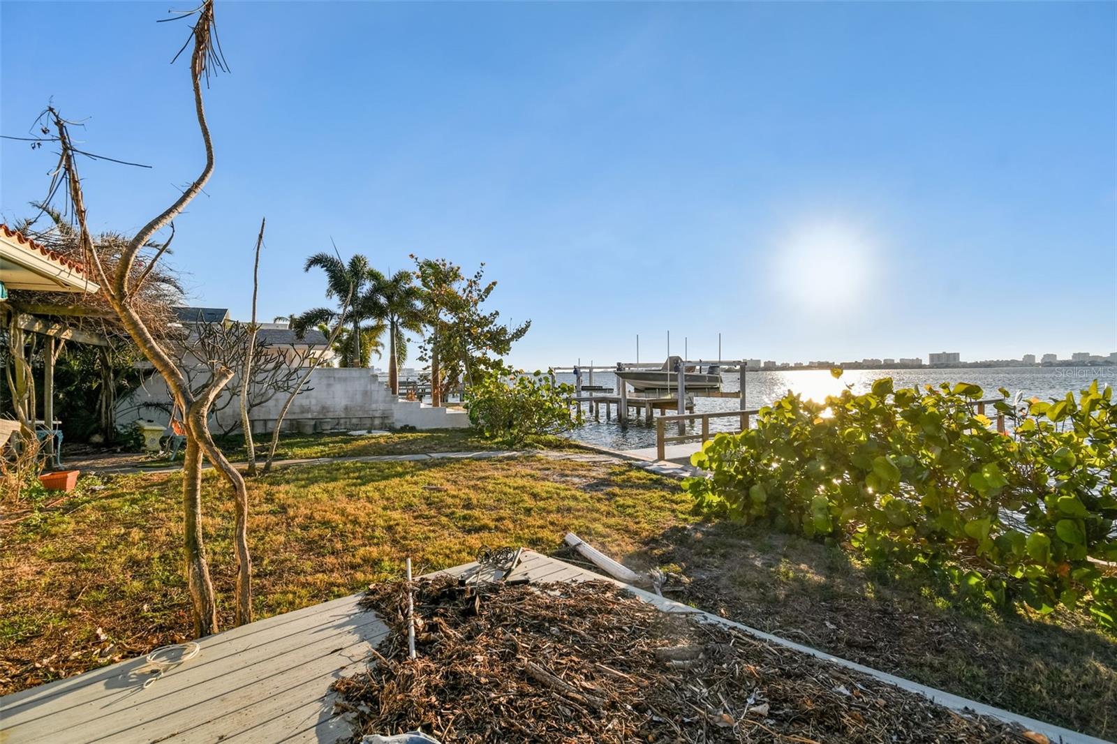 1836 VENETIAN POINT DR — photo 34
