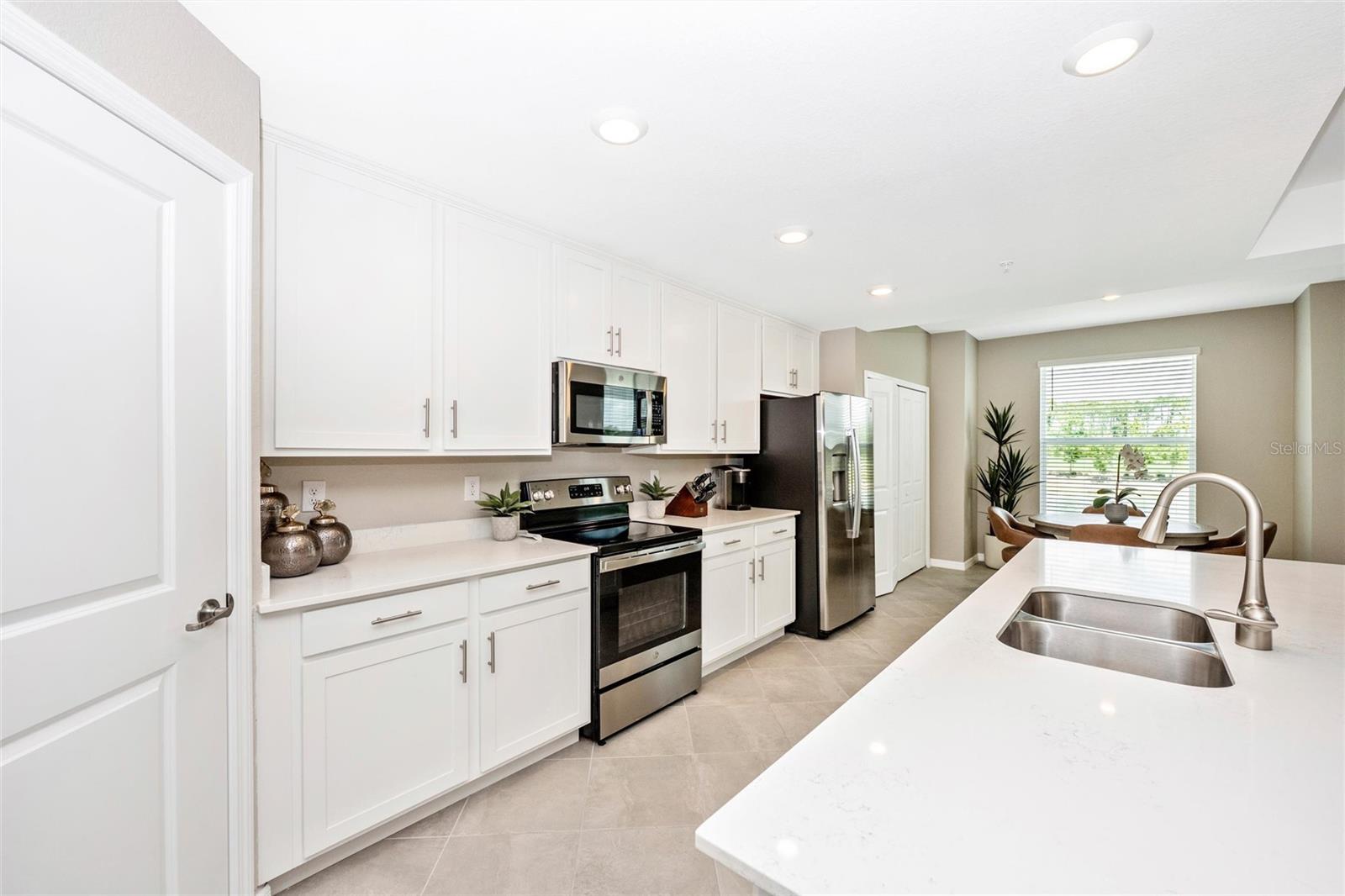 12470 WELLEN GOLF ST #104 — photo 17