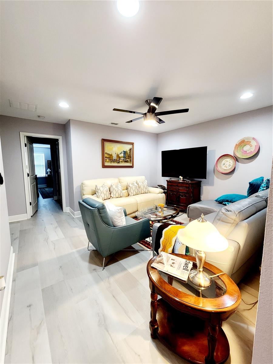 5508 VIOLA LEE WAY — photo 40