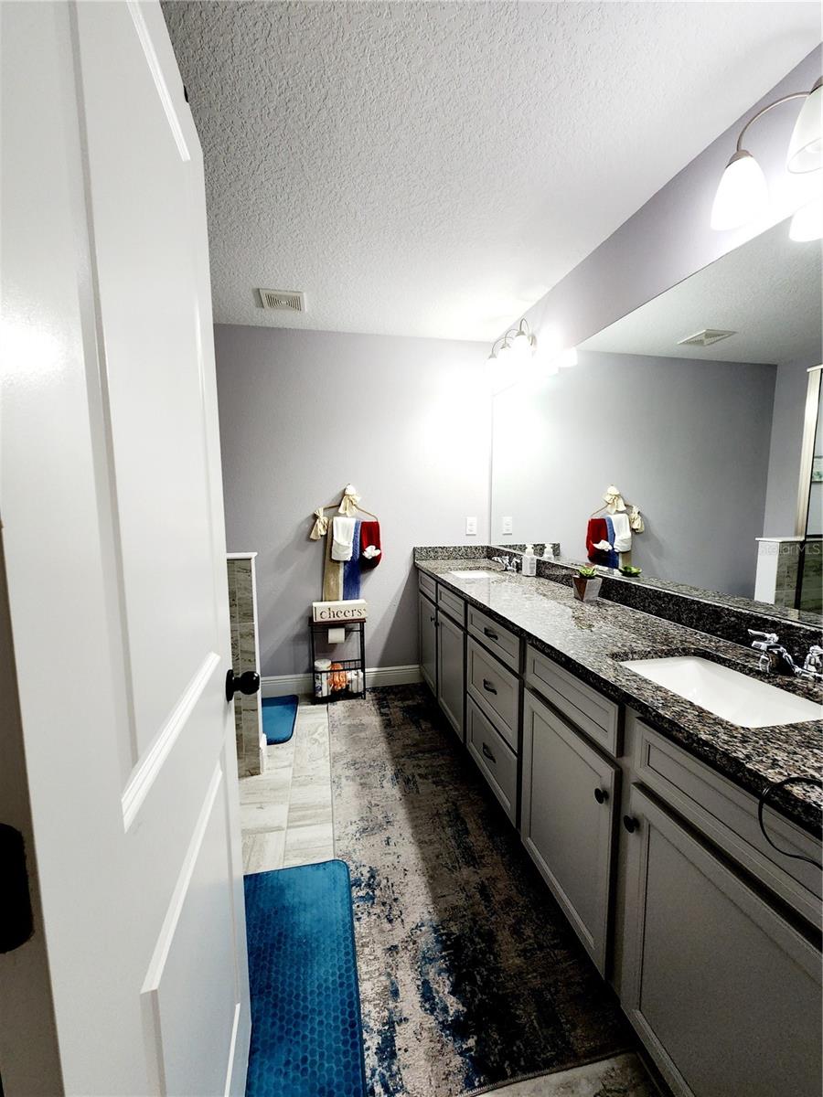 5508 VIOLA LEE WAY — photo 27