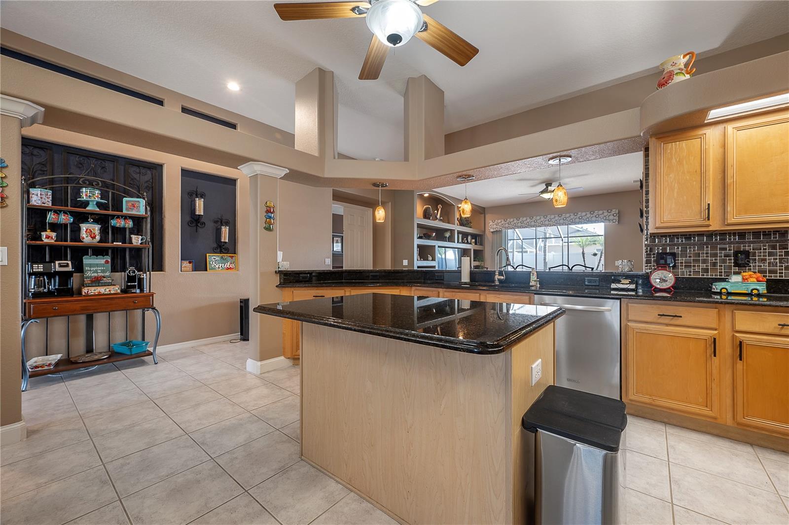 10126 LONDONSHIRE LN — photo 8