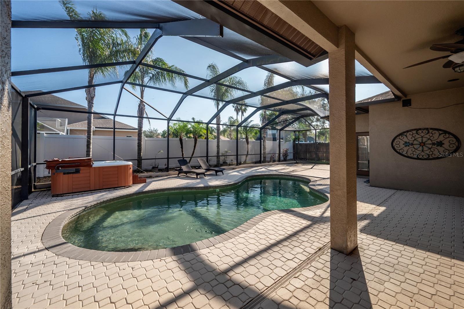 10126 LONDONSHIRE LN — photo 35
