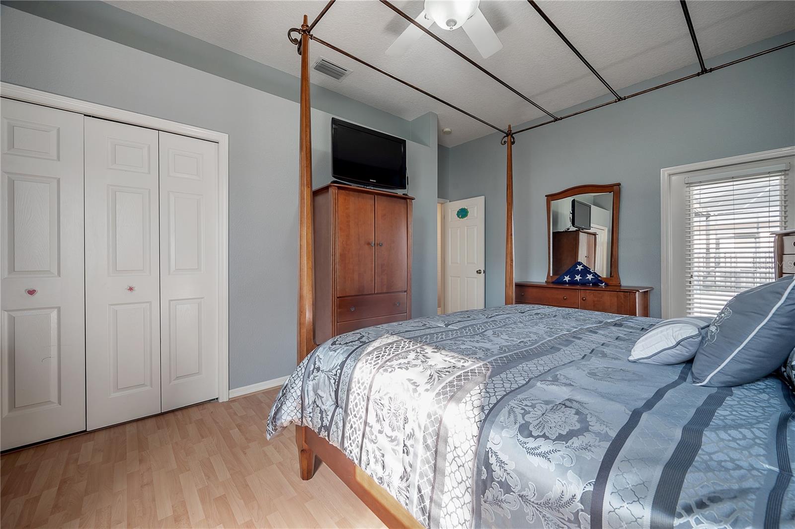10126 LONDONSHIRE LN — photo 24