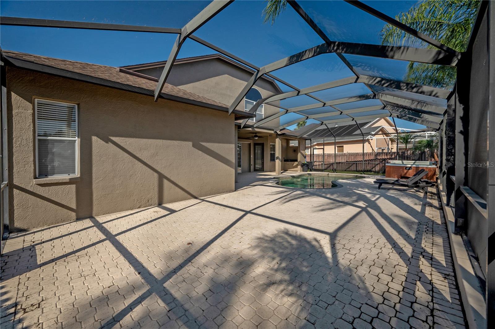 10126 LONDONSHIRE LN — photo 37
