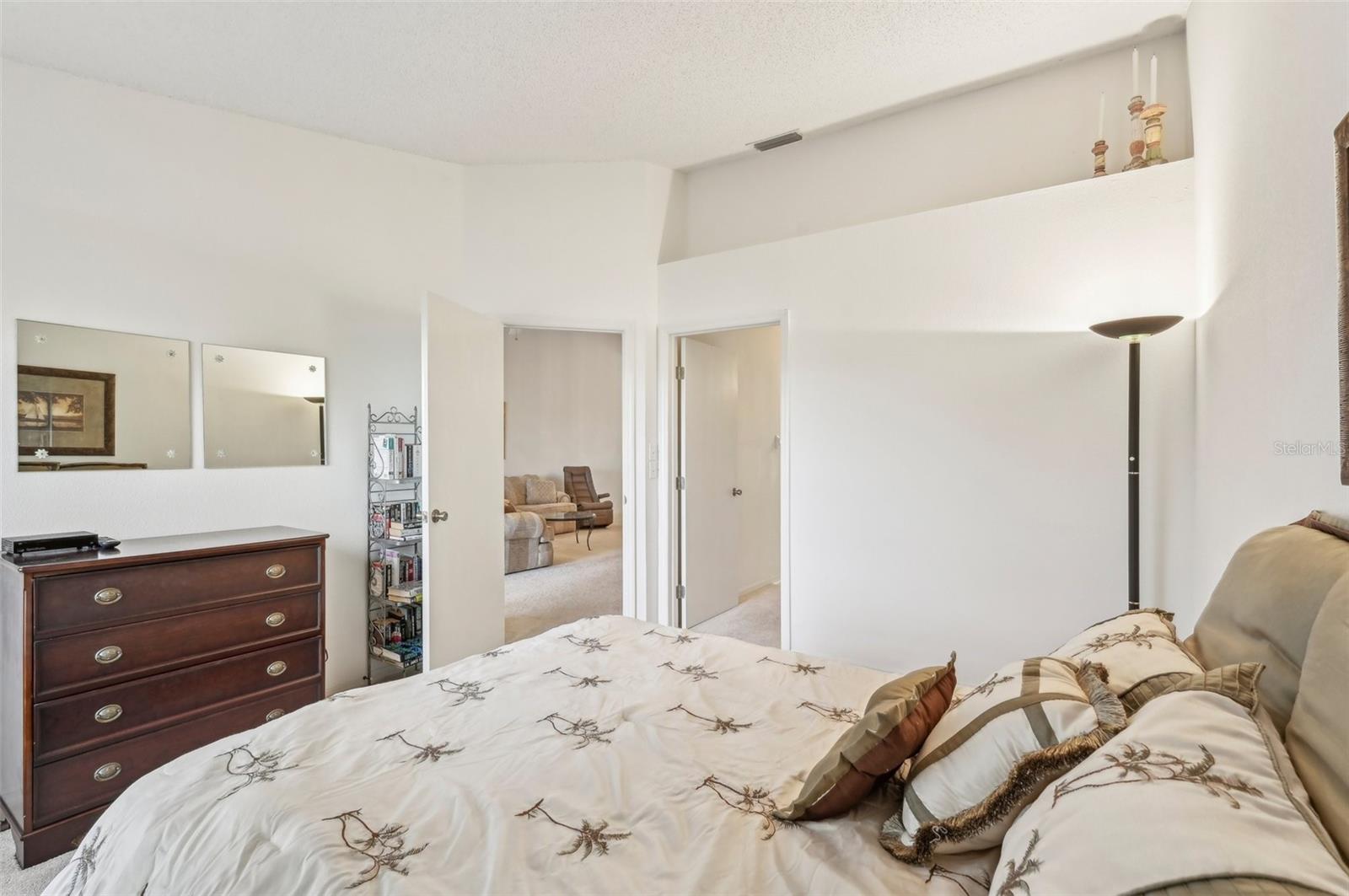 2315 NEW ORCHARD CT — photo 17
