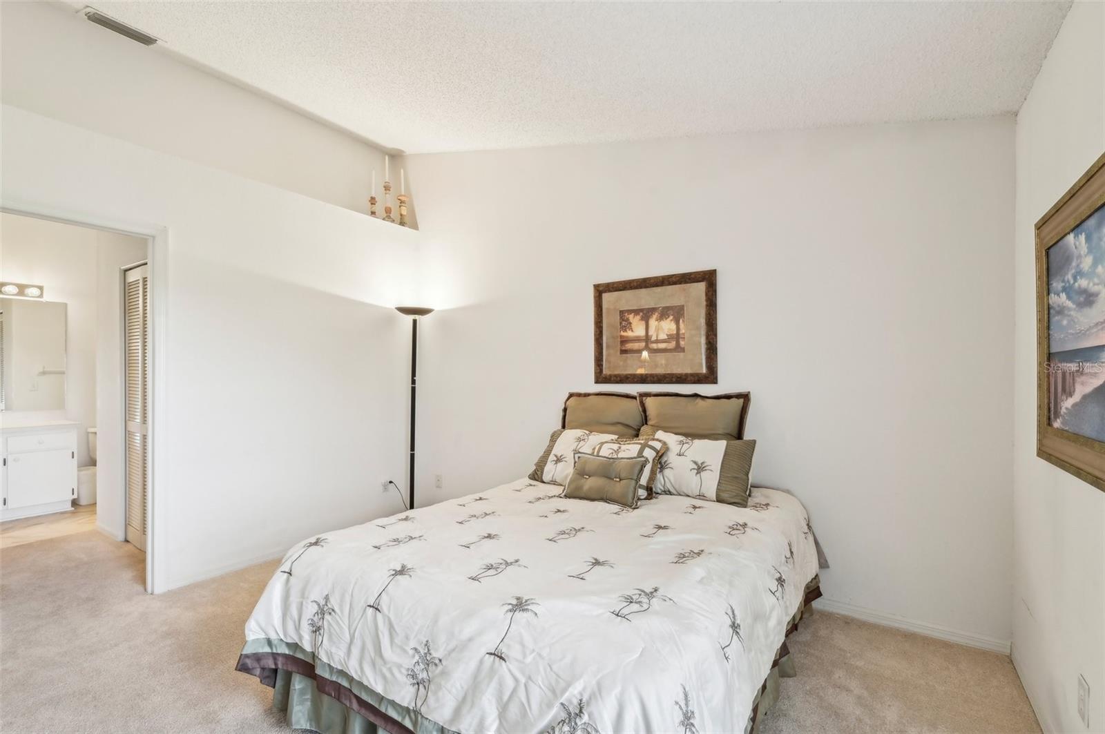 2315 NEW ORCHARD CT — photo 16