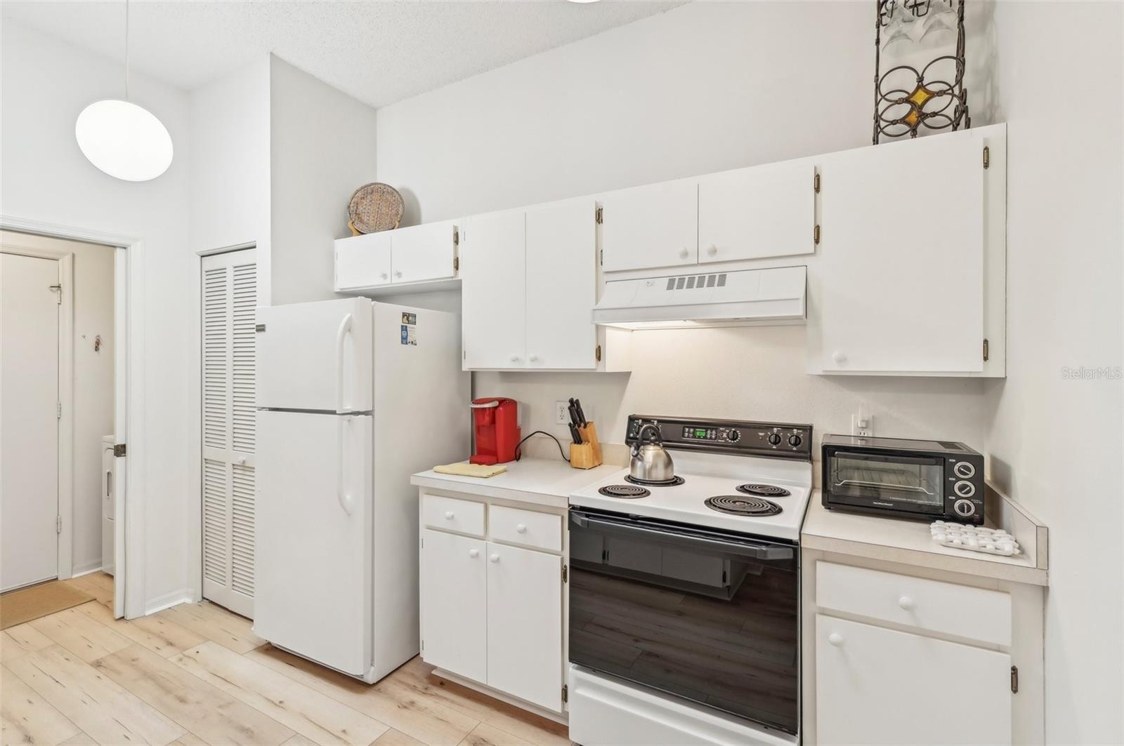 2315 NEW ORCHARD CT — photo 13
