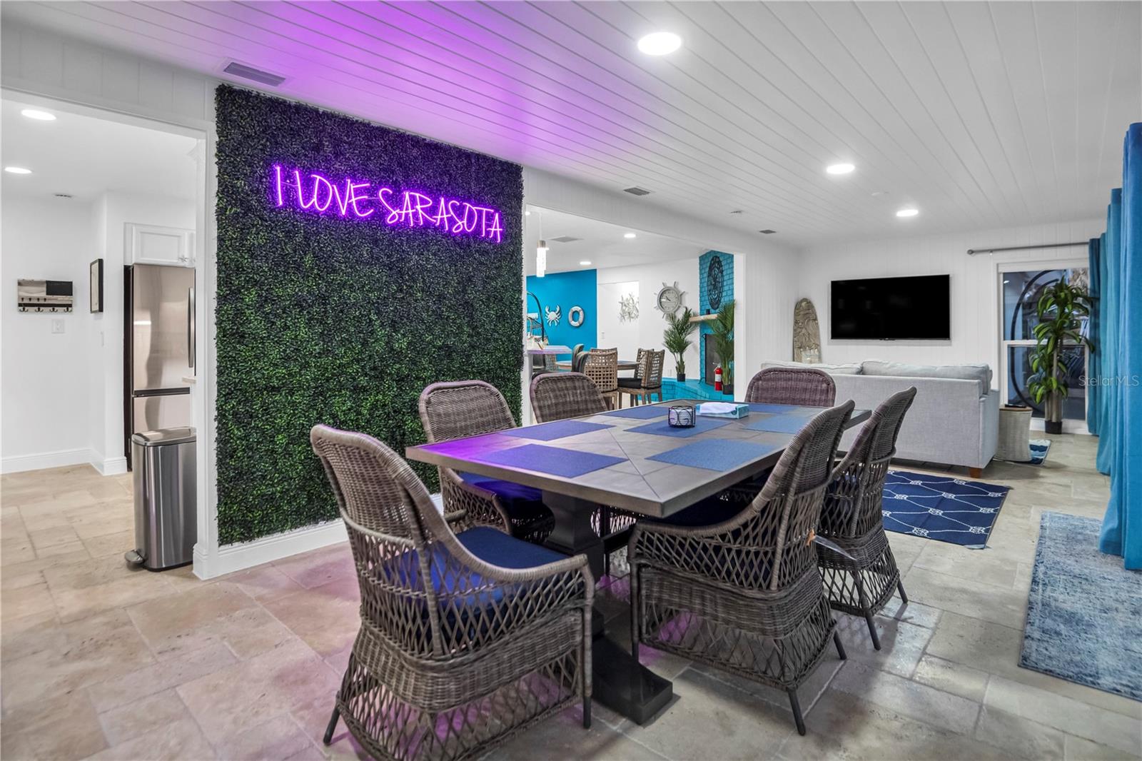 31 LANDS END LN — photo 21