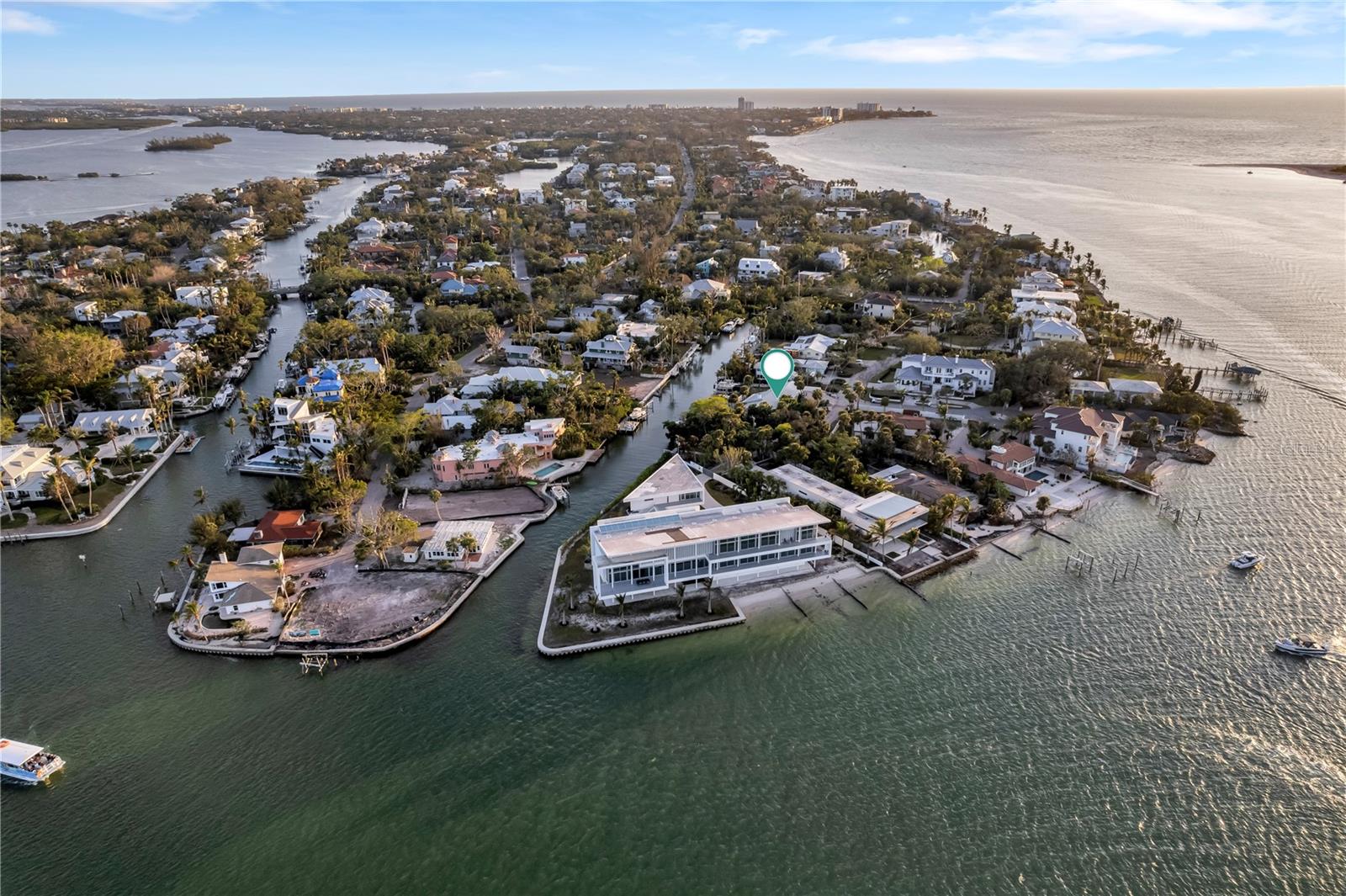 31 LANDS END LN — photo 4