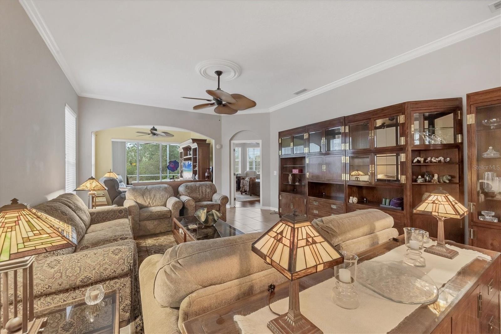 1647 LANCASHIRE DR #1647 — photo 3