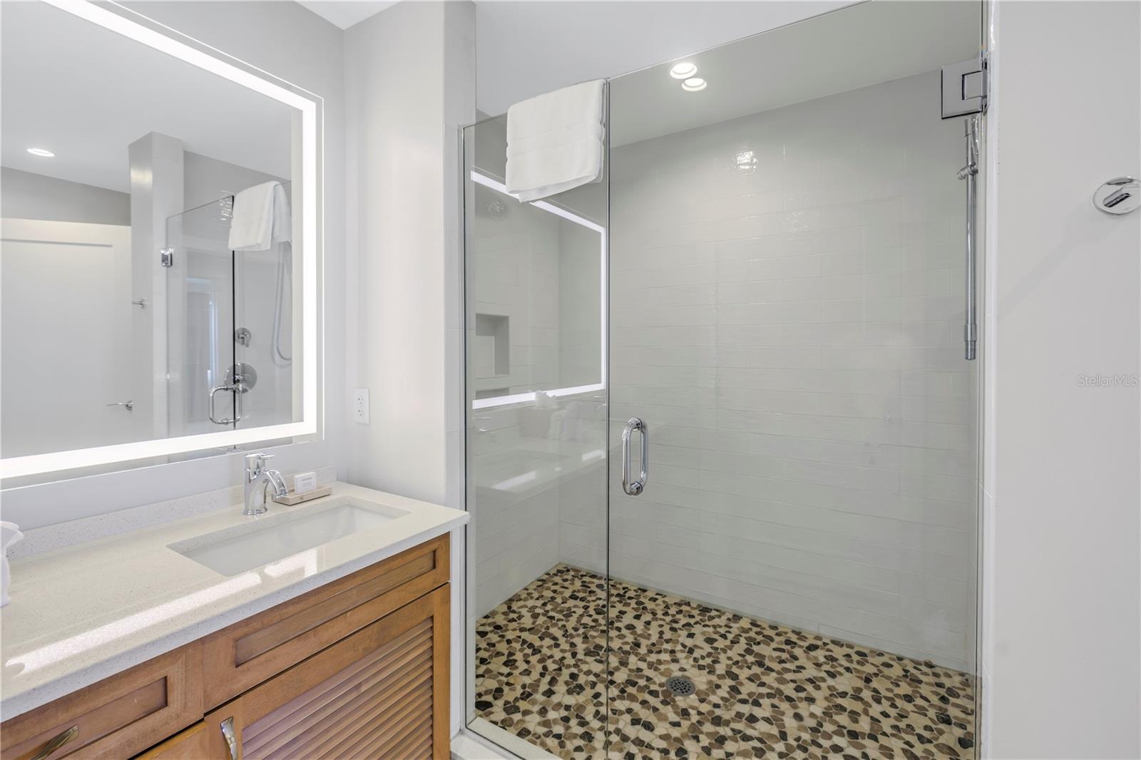 5325 MARINA DR #128 — photo 28