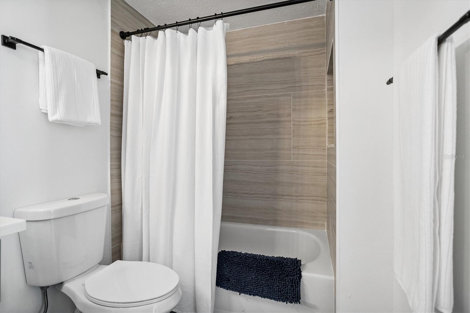 4712 STONEPOINTE PL — photo 29