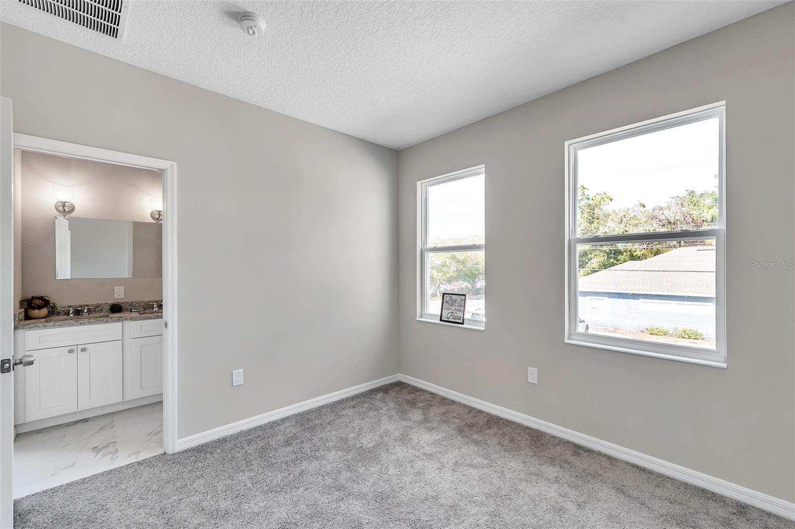 5742 MEADOWLANE ST — photo 31