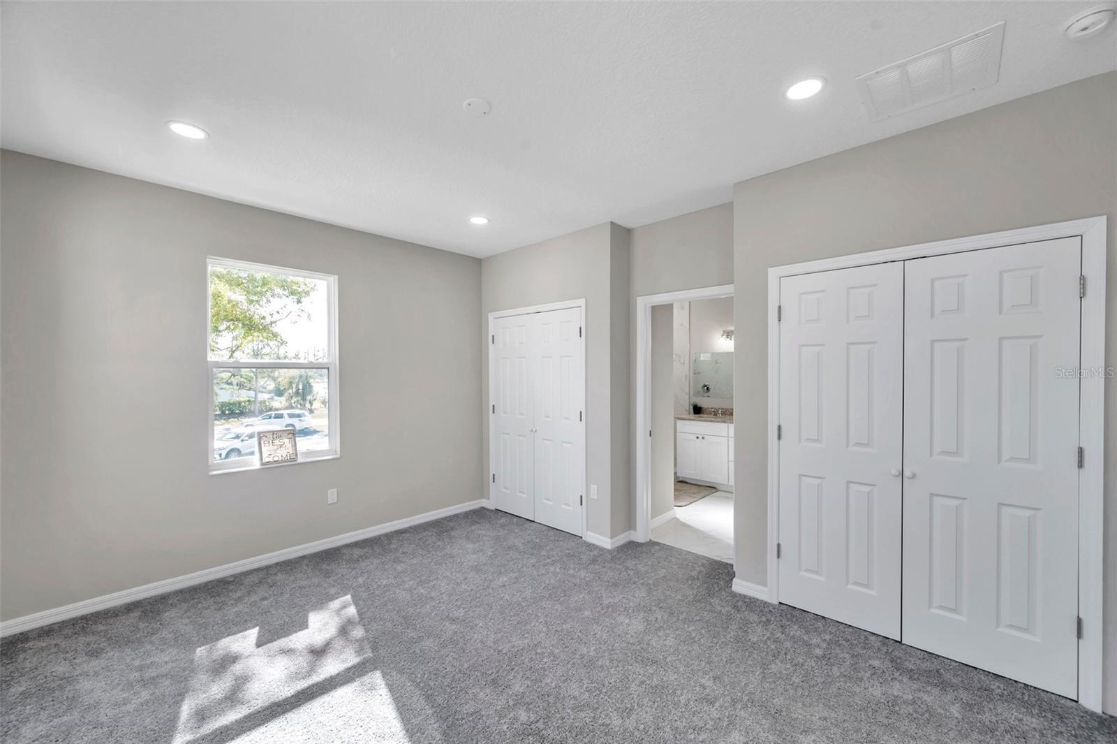 5742 MEADOWLANE ST — photo 18