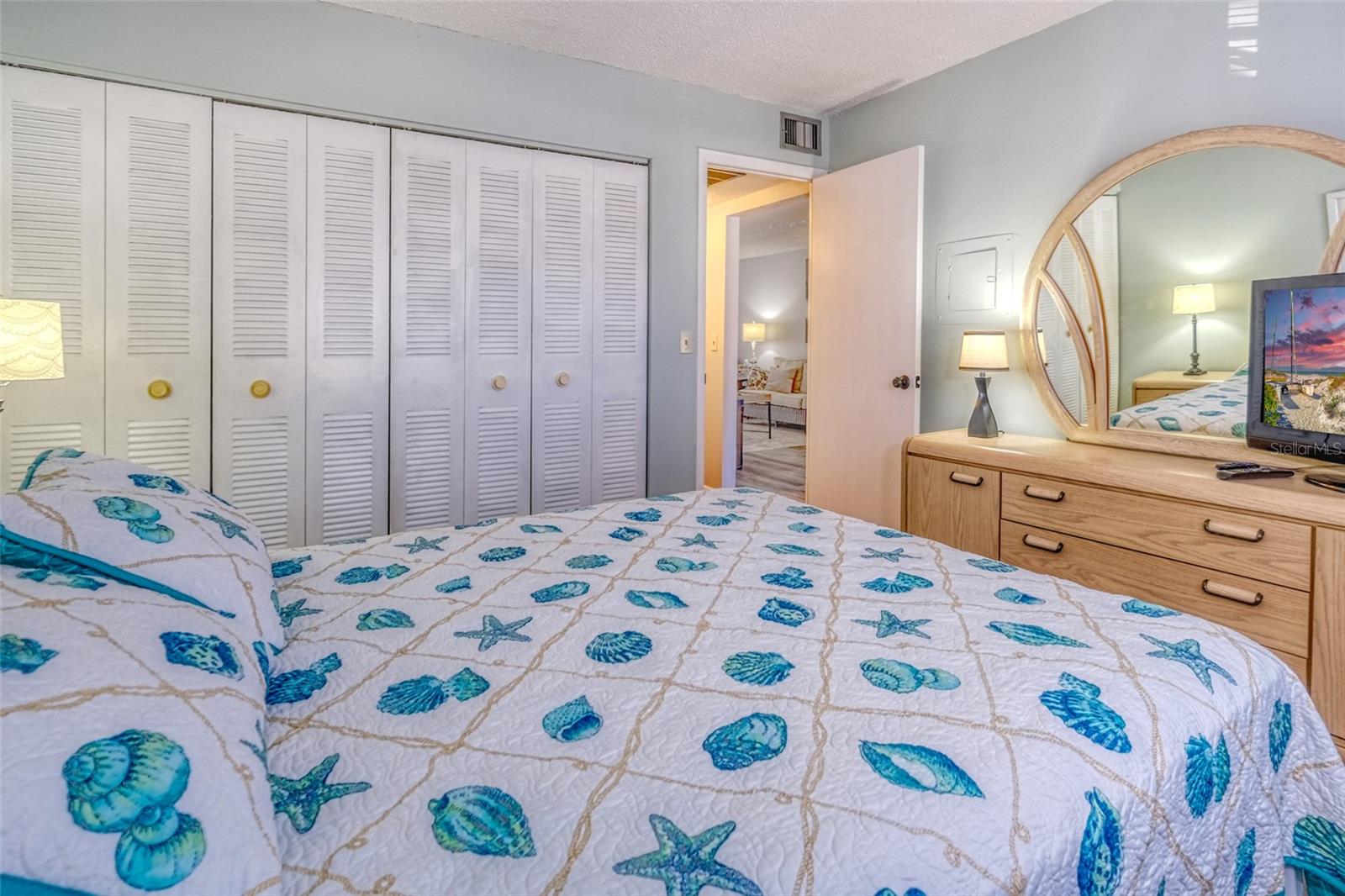 13714 MISSION OAKS BLVD #13714 — photo 16