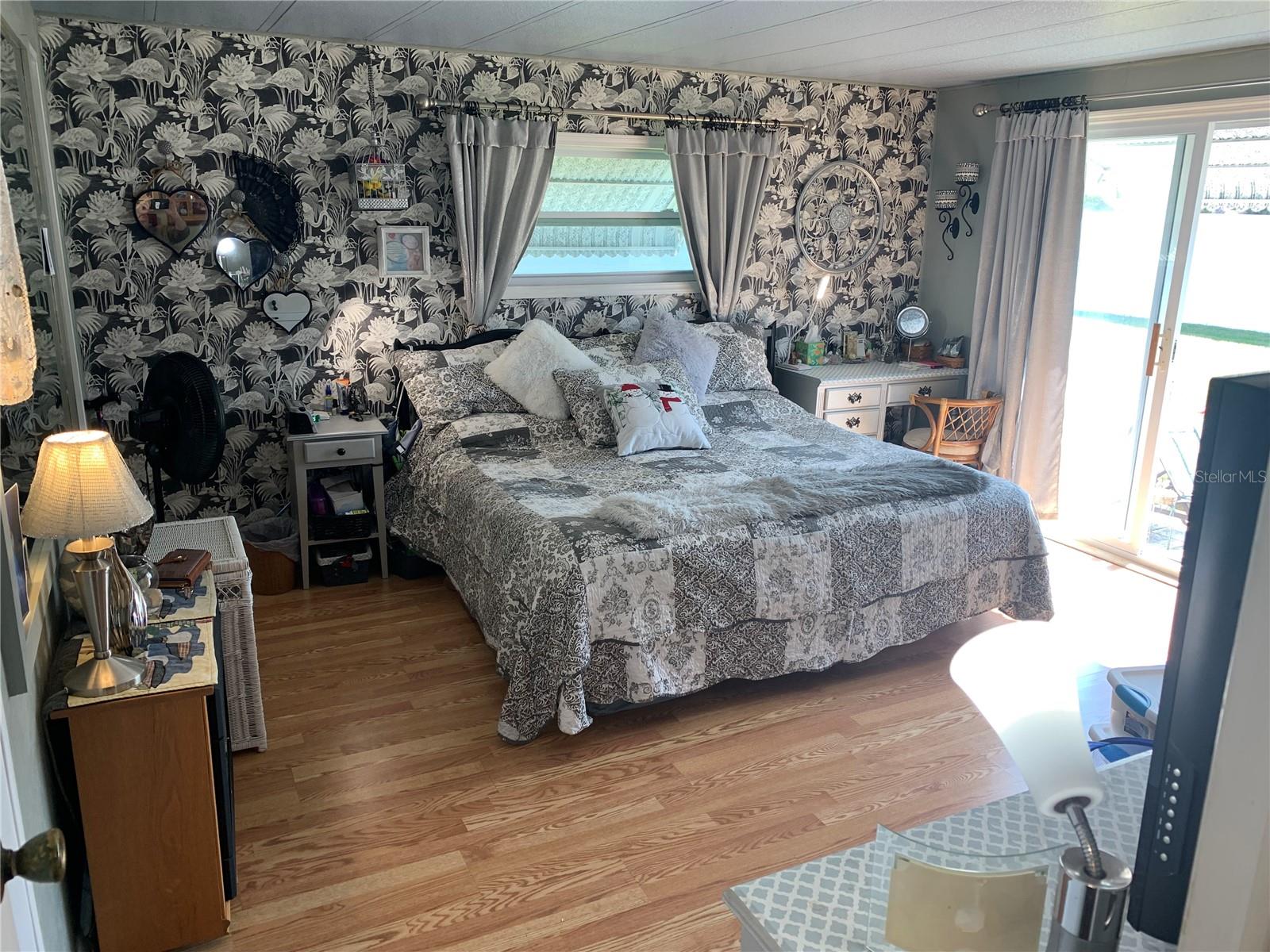 10456 PEACEFUL DR — photo 15
