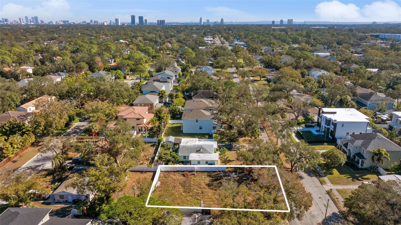 4621 W EL PRADO BLVD — photo 6