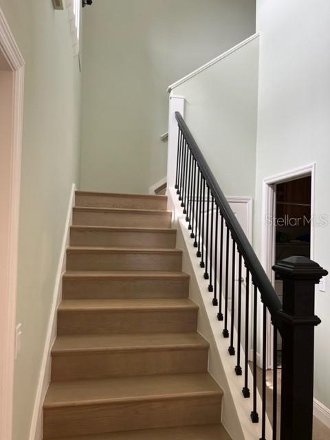 8784 PEBBLE CREEK LN — photo 32