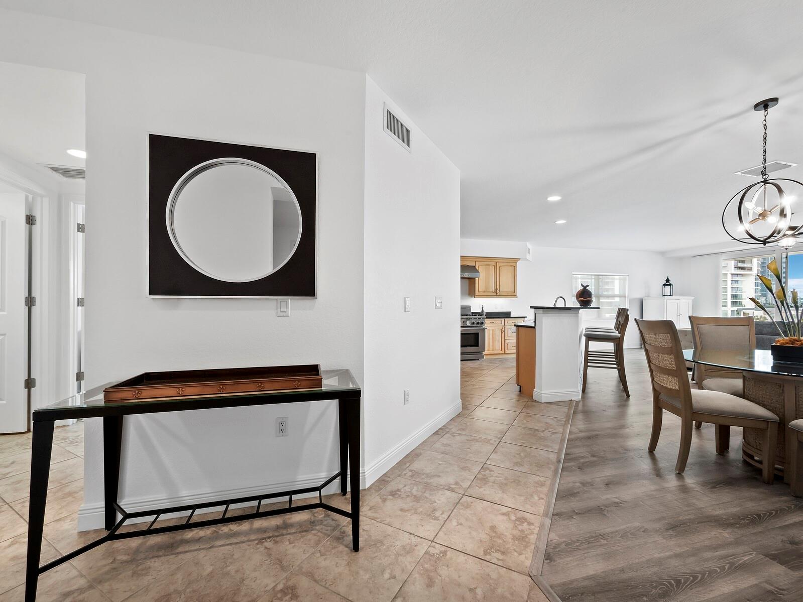 650 GOLDEN GATE PT #401 — photo 4