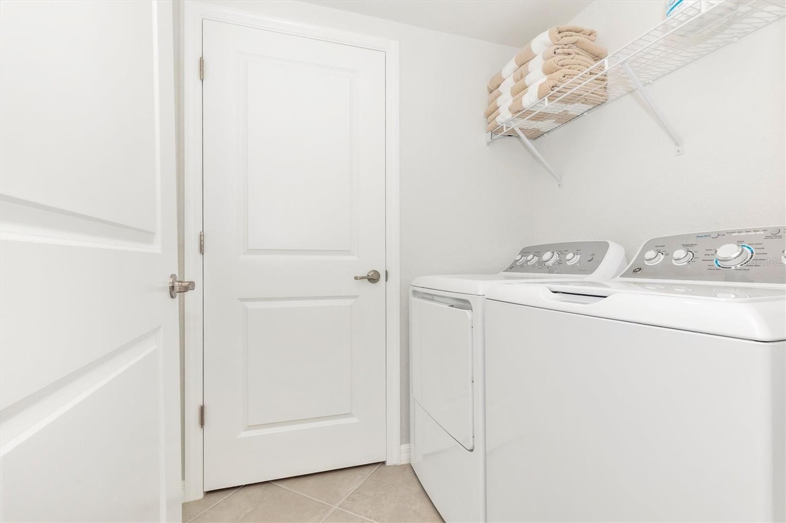 12685 RADIANCE CT #102 — photo 32