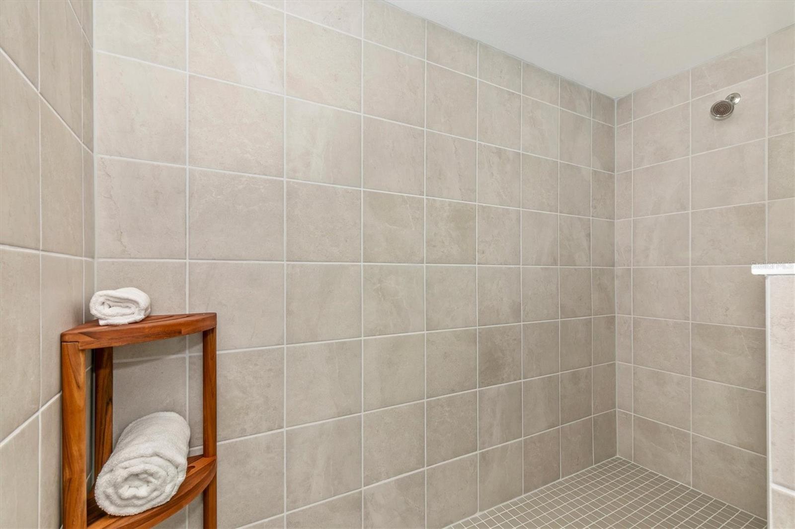 12685 RADIANCE CT #102 — photo 24