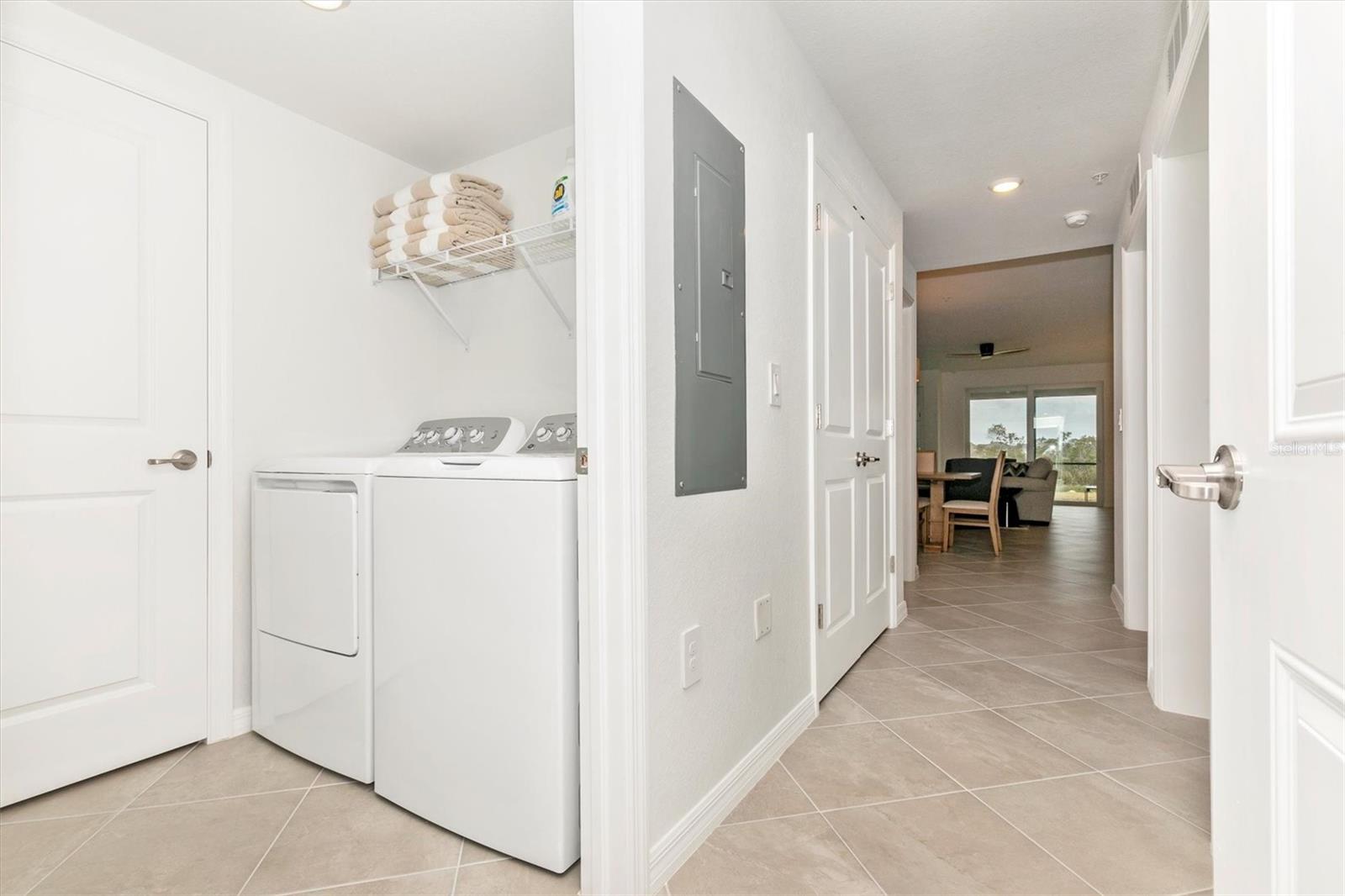 12685 RADIANCE CT #102 — photo 33
