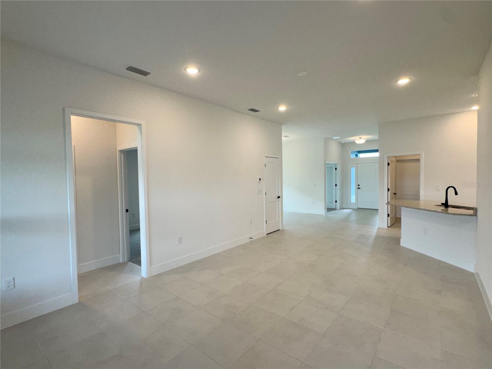 2671 AVERLAND LOOP — photo 6