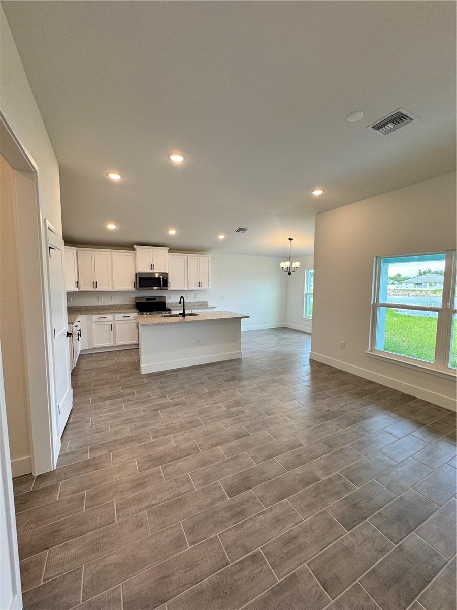 2667 AVERLAND LOOP — photo 7