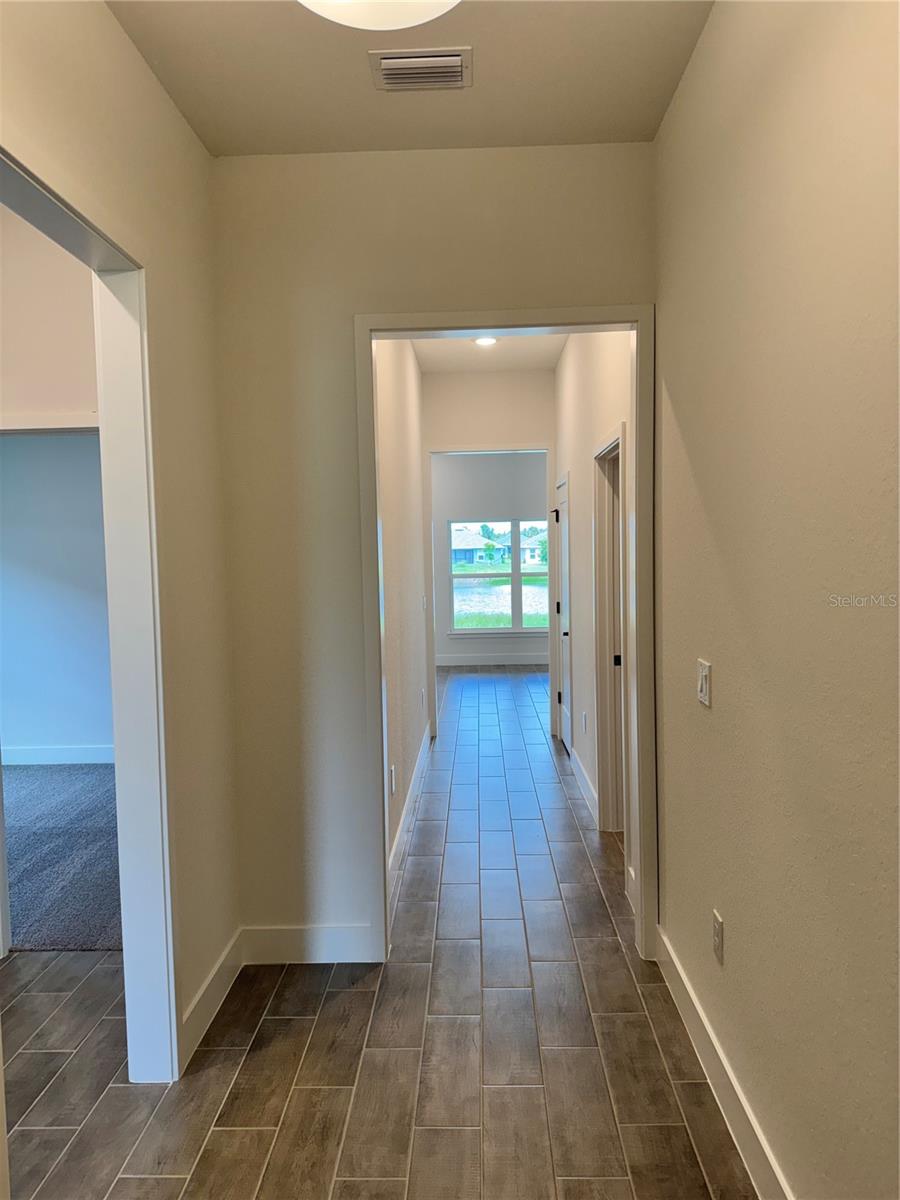 2667 AVERLAND LOOP — photo 2