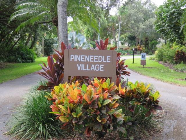 142 PINENEEDLE DR #142U — photo 28