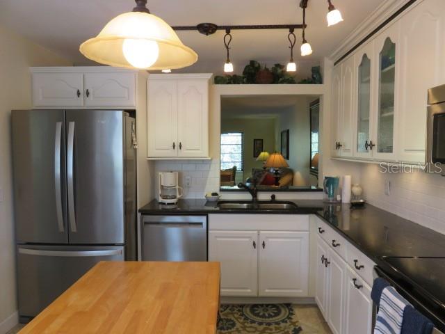 142 PINENEEDLE DR #142U — photo 2