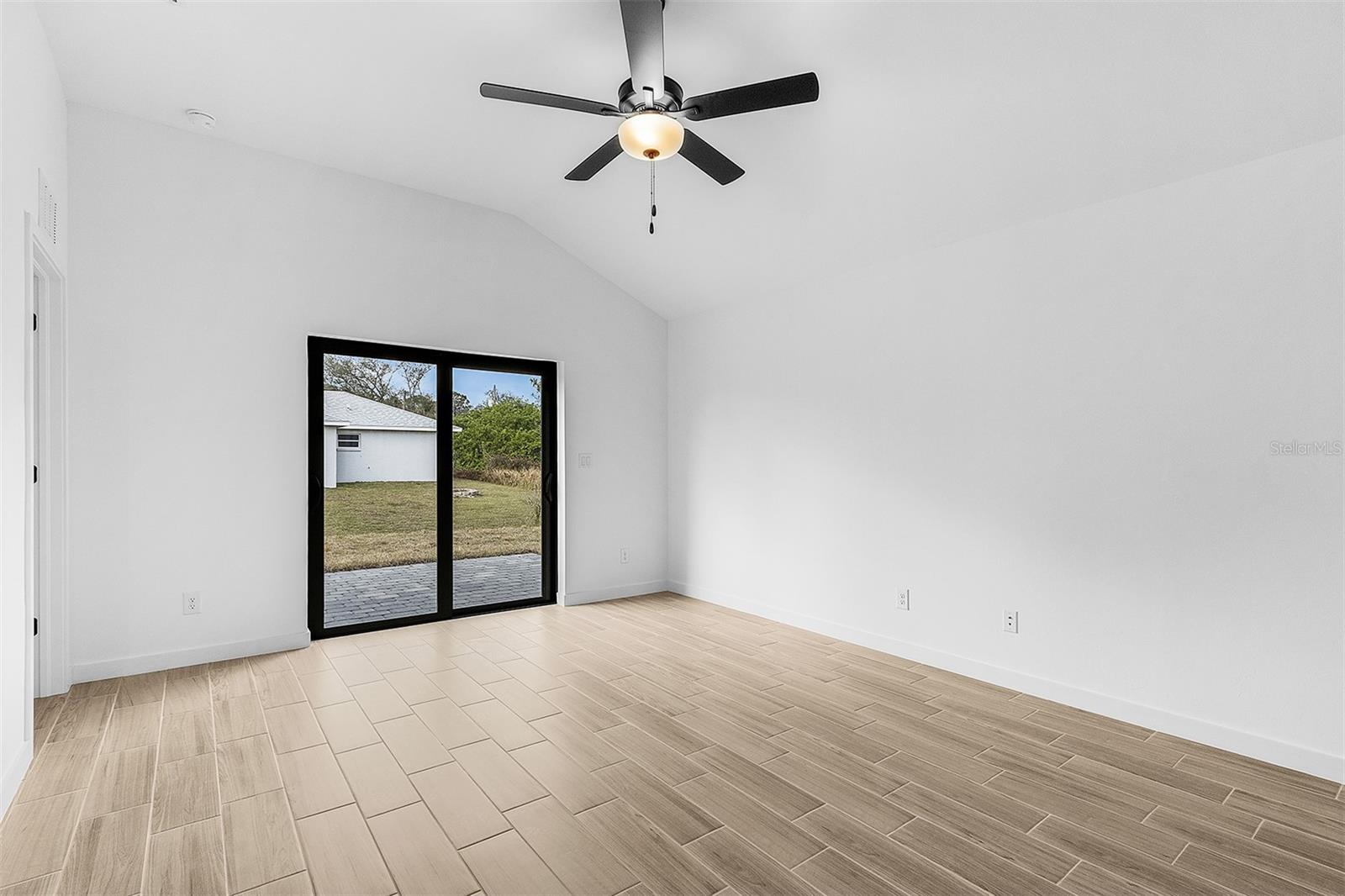 4743 MICHALER ST — photo 11