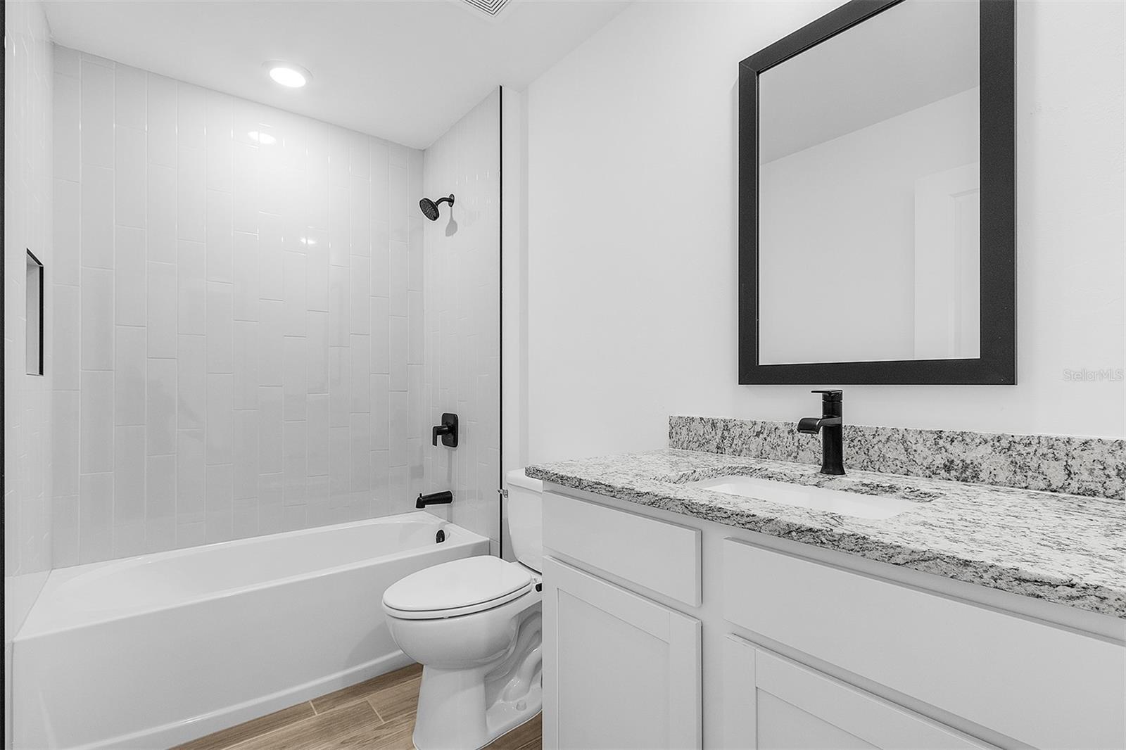 4743 MICHALER ST — photo 17
