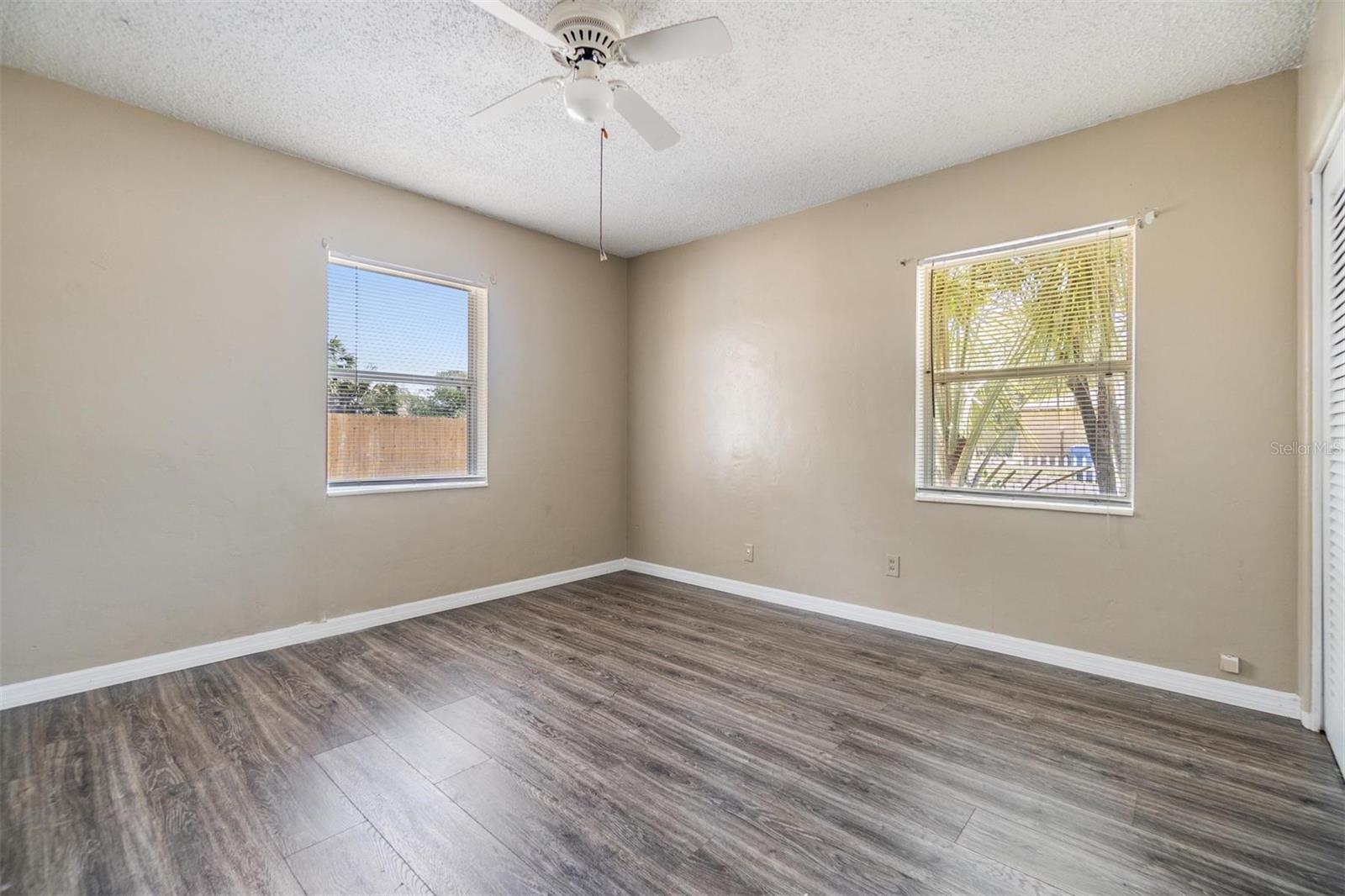 5130 DR MARTIN LUTHER KING JR ST S — photo 16