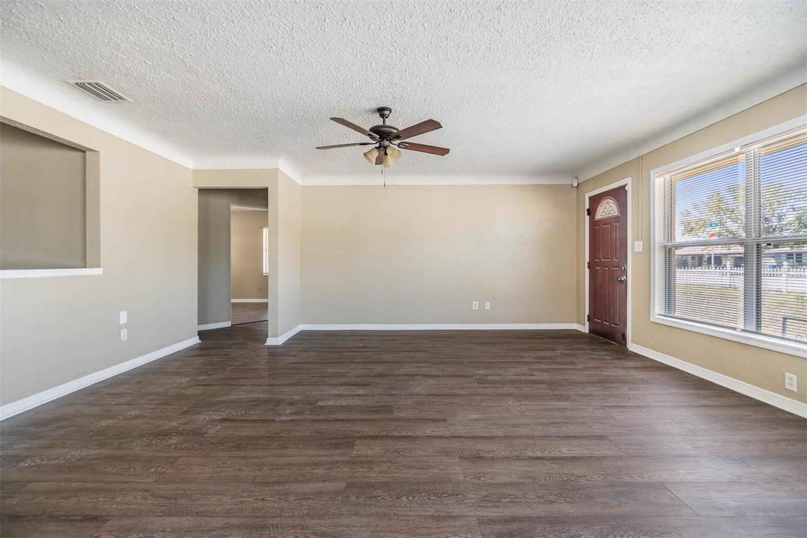 5130 DR MARTIN LUTHER KING JR ST S — photo 10