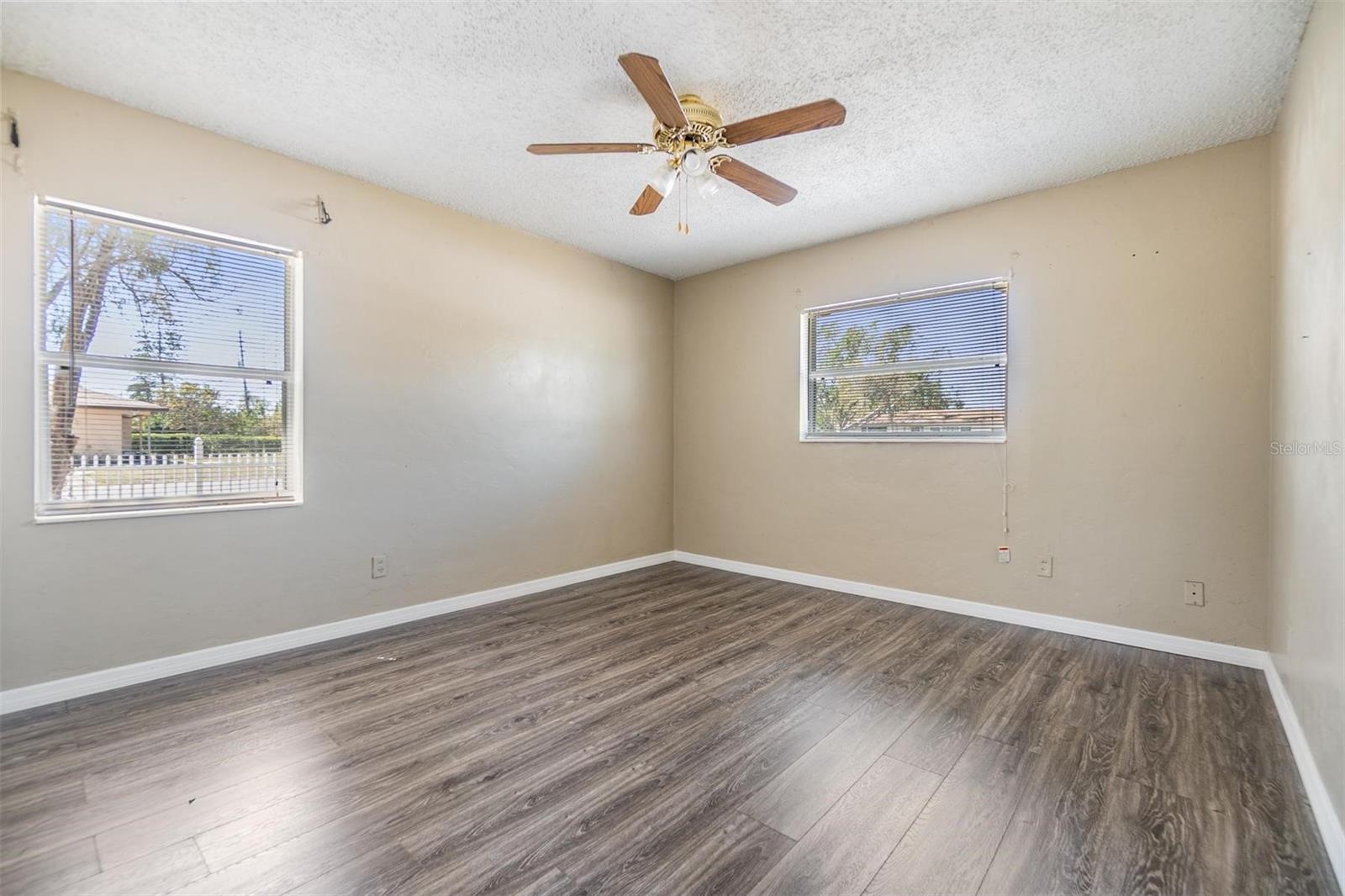 5130 DR MARTIN LUTHER KING JR ST S — photo 18