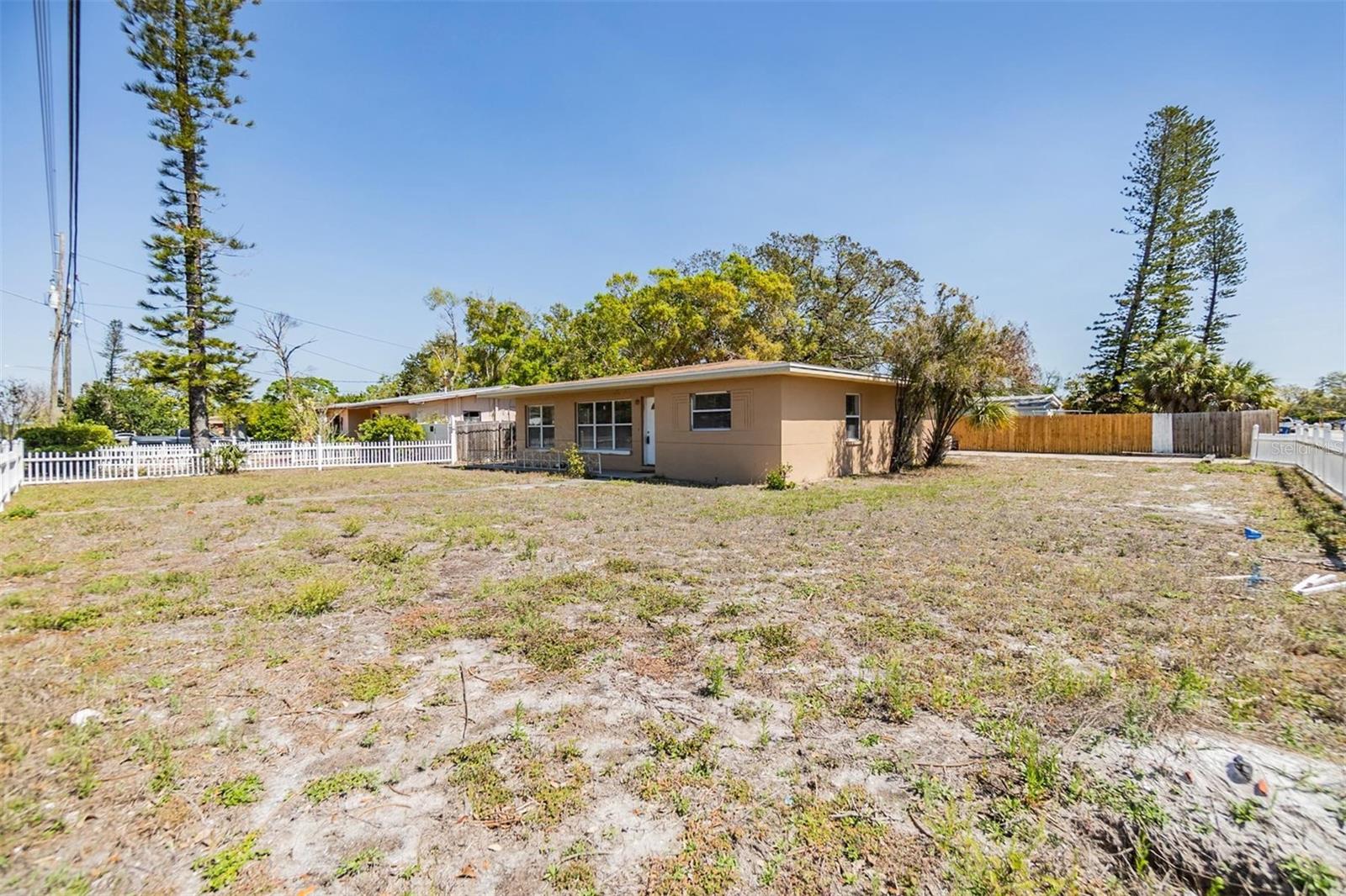 5130 DR MARTIN LUTHER KING JR ST S — photo 42