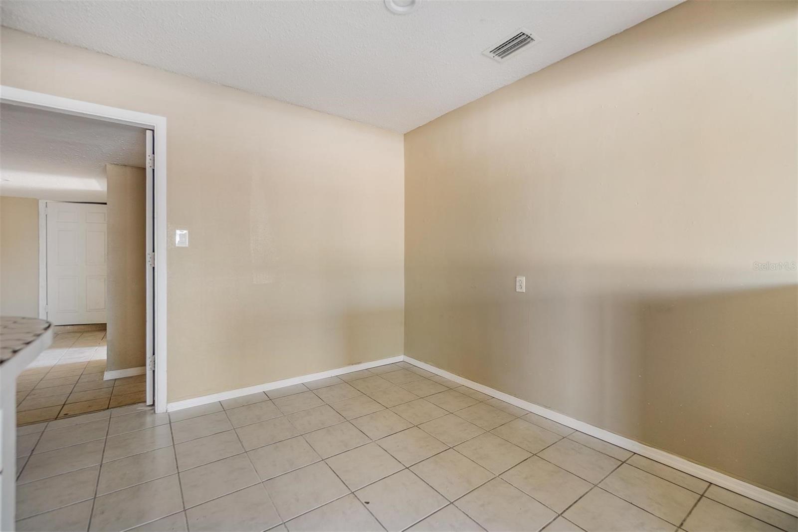 5130 DR MARTIN LUTHER KING JR ST S — photo 21