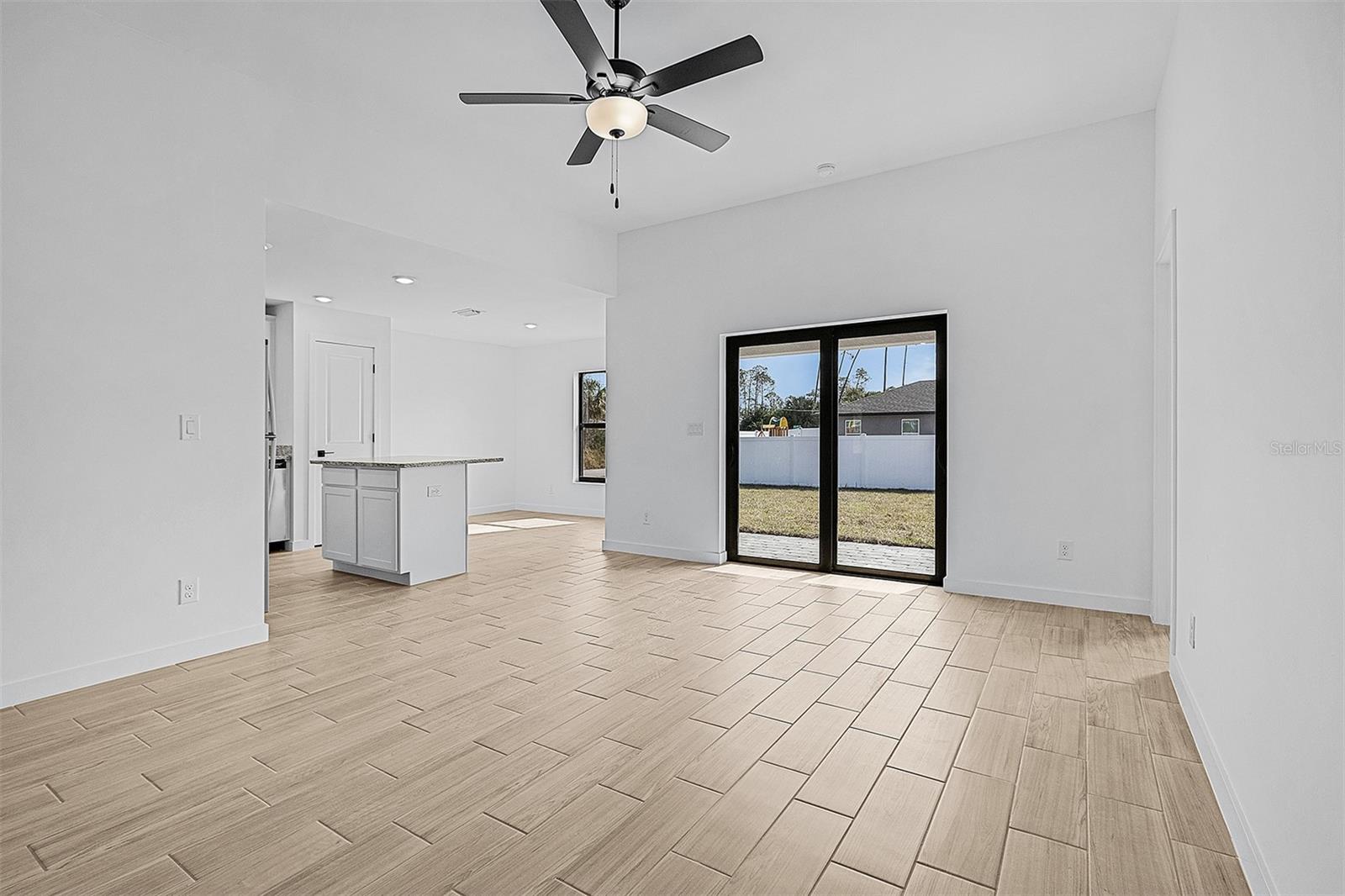 3560 BELLEFONTE AVE — photo 5